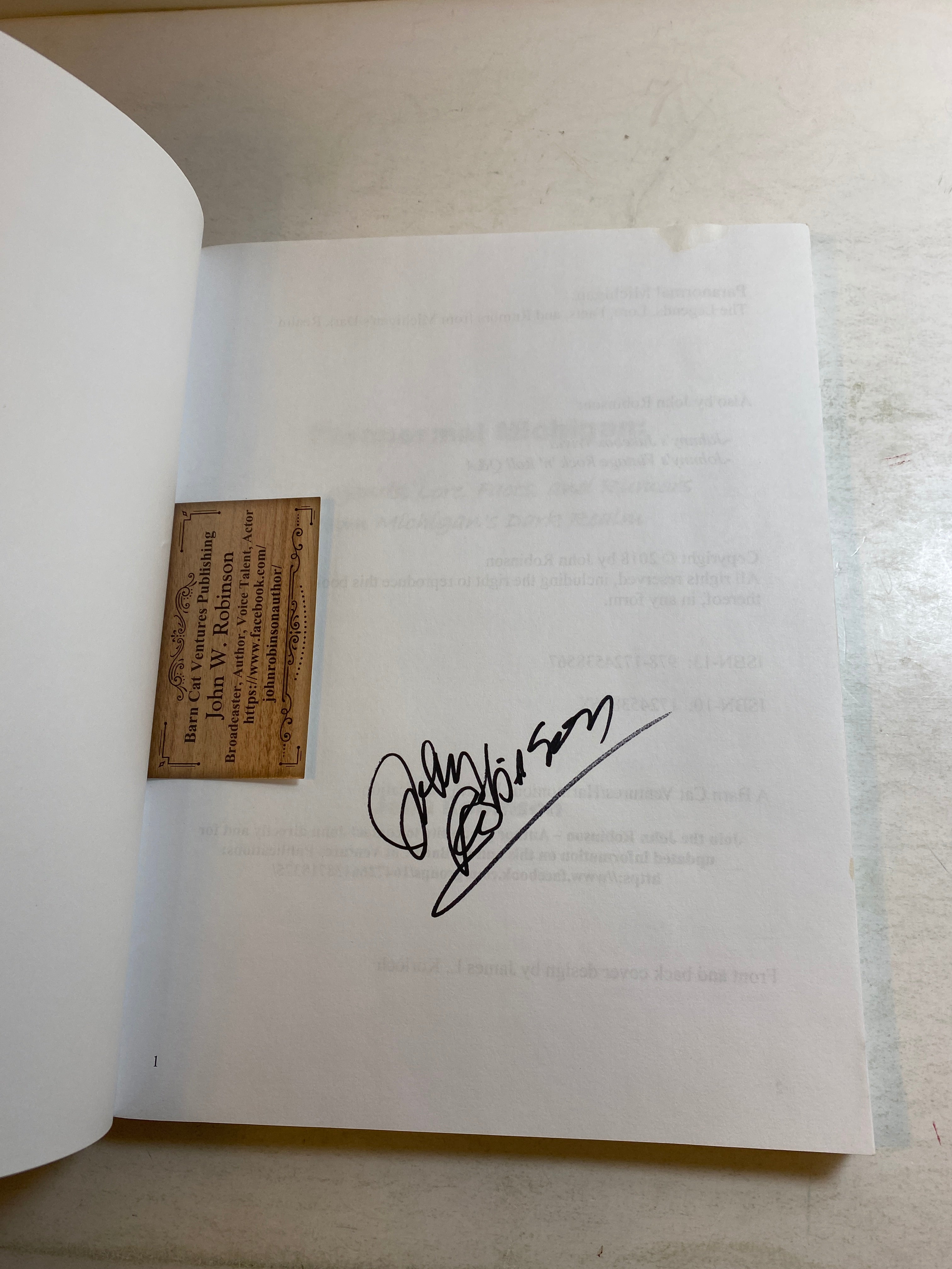 Paranormal Michigan John Robinson SC 2018 *Signed*