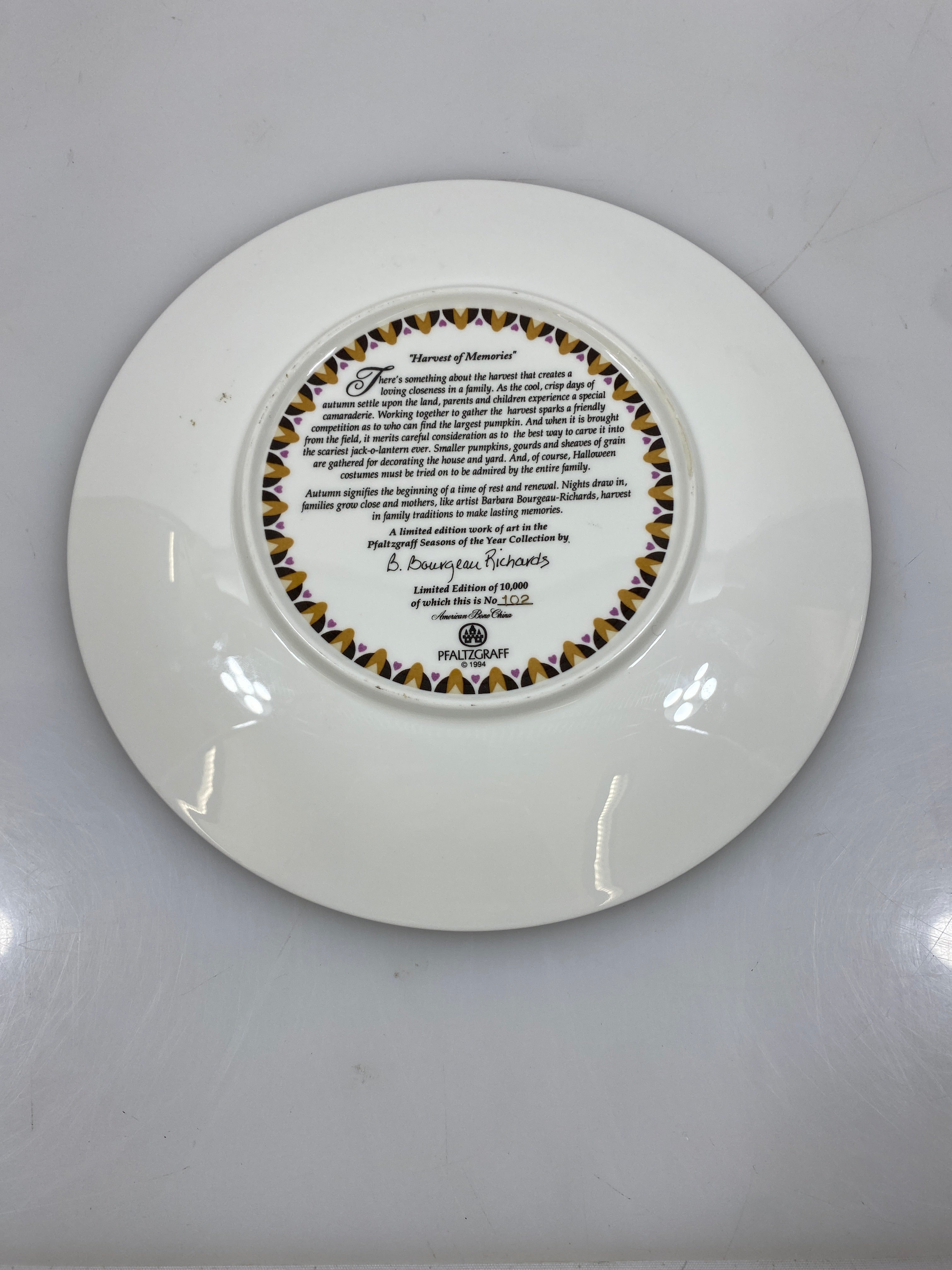 Pfaltzgraff Bone China Harvest of Memories Plate