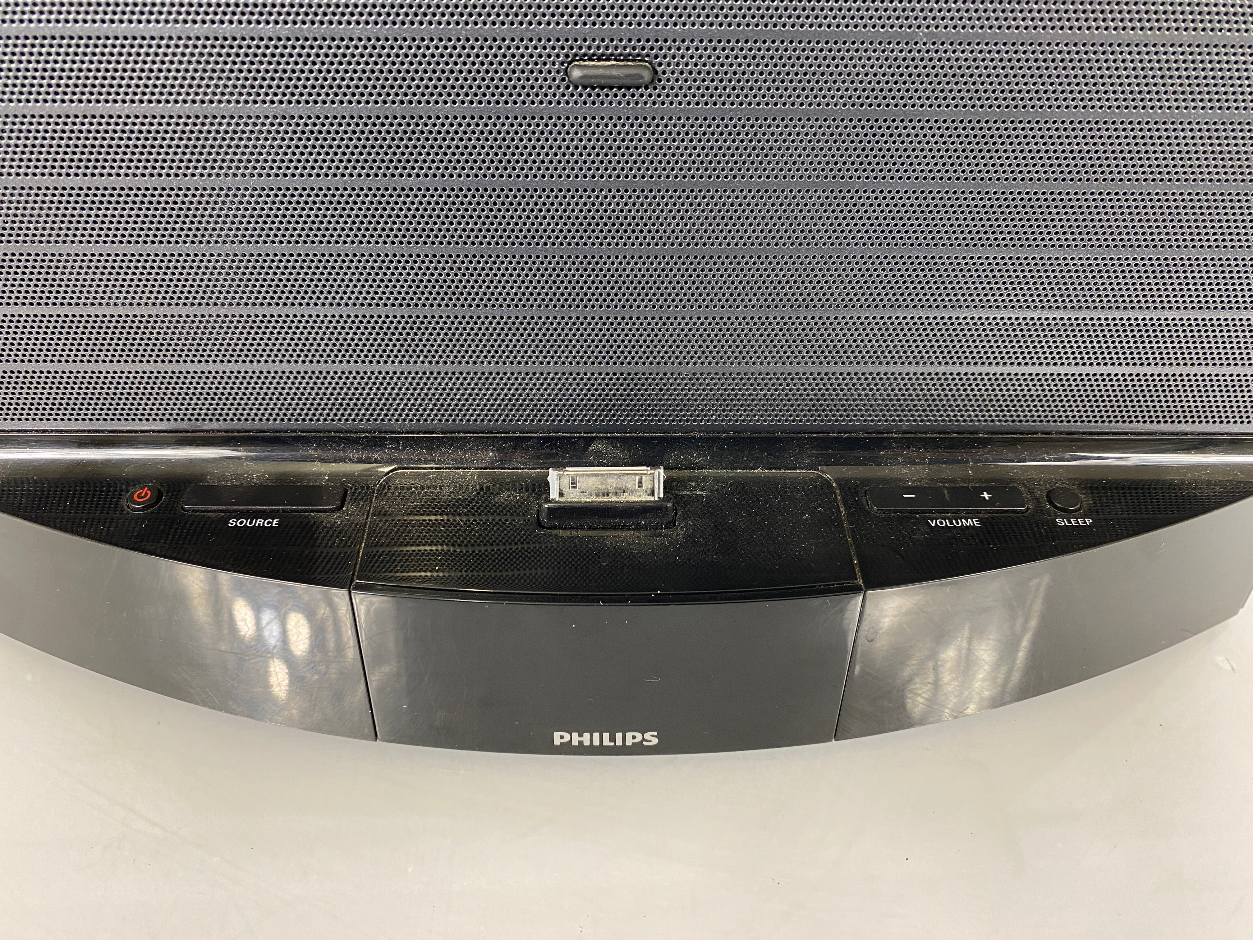 Philips AJ7040D/37 Docking Station for iPhone/iPod