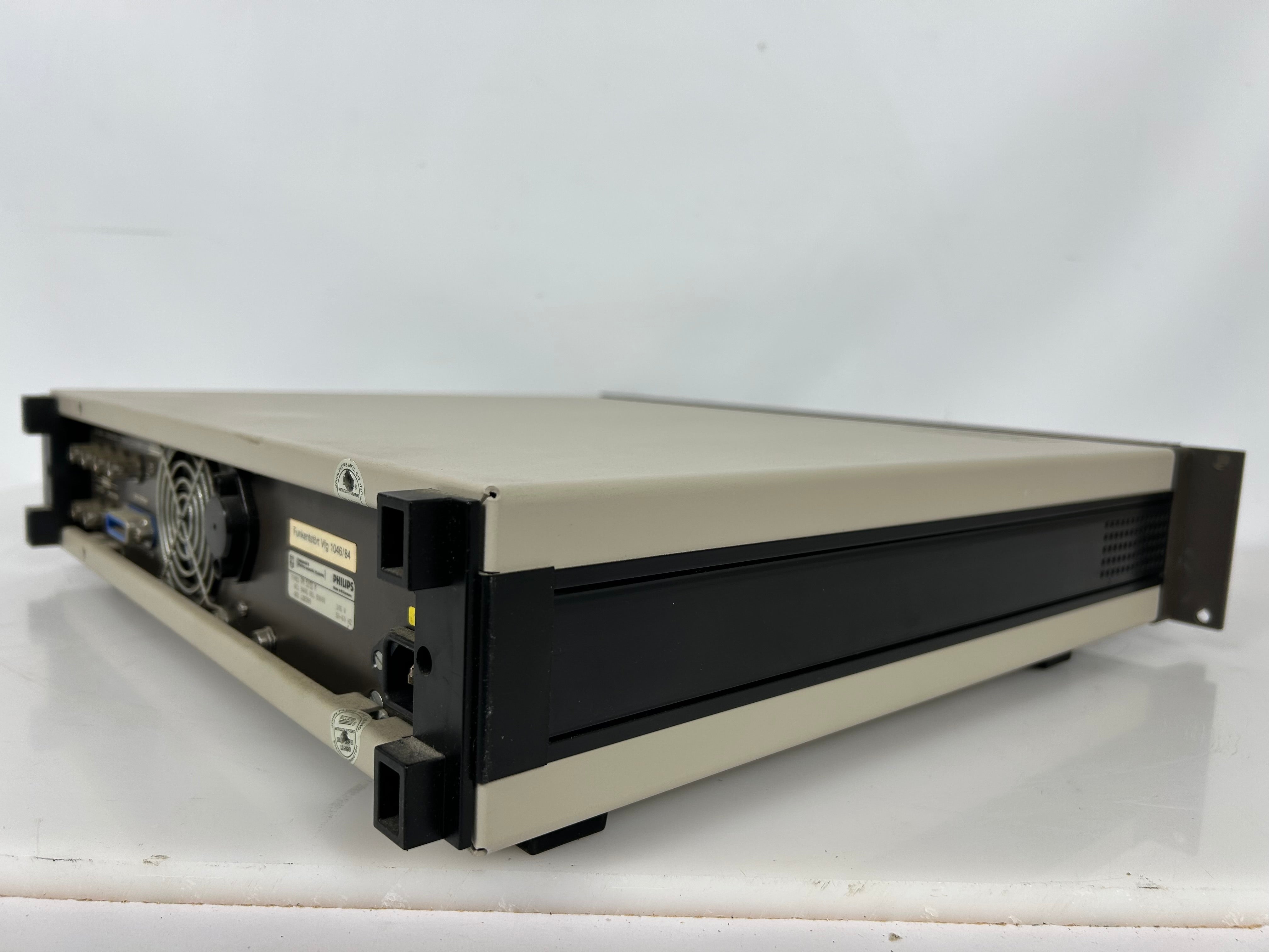 Phillips PM5193 Programmable Synthesizer/Function Generator *Untested*