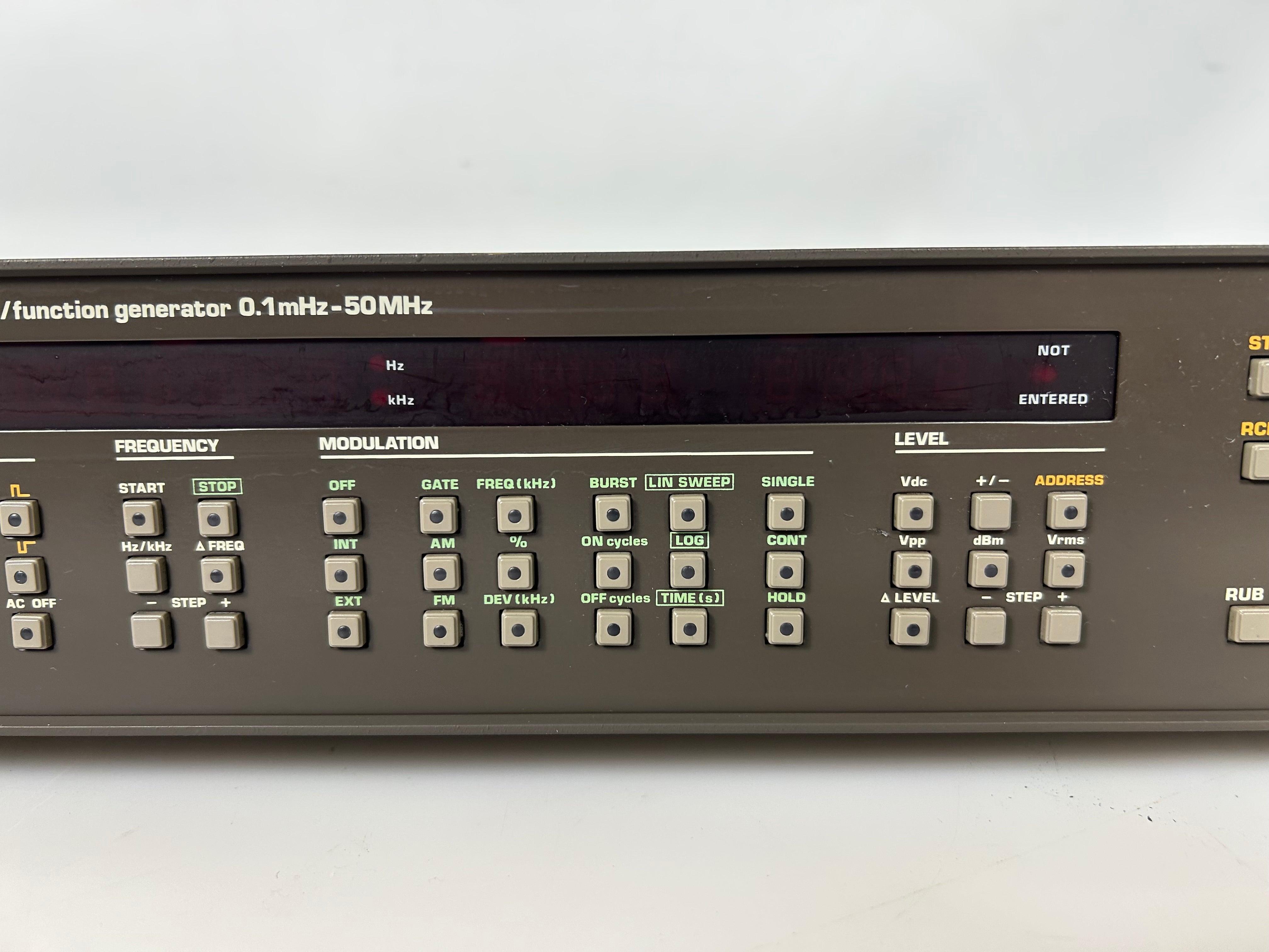 Phillips PM5193 Programmable Synthesizer/Function Generator *Untested*