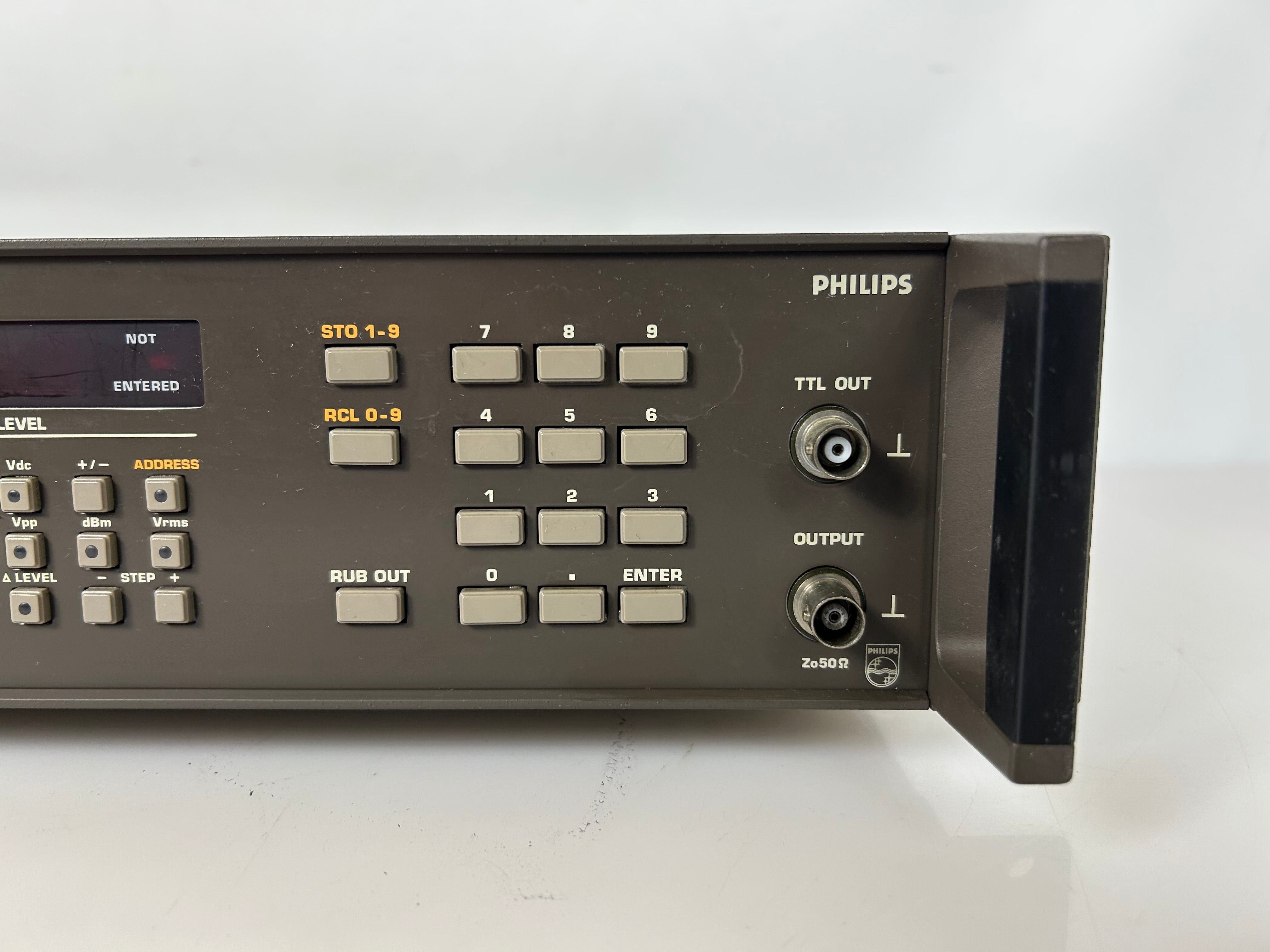 Phillips PM5193 Programmable Synthesizer/Function Generator *Untested*