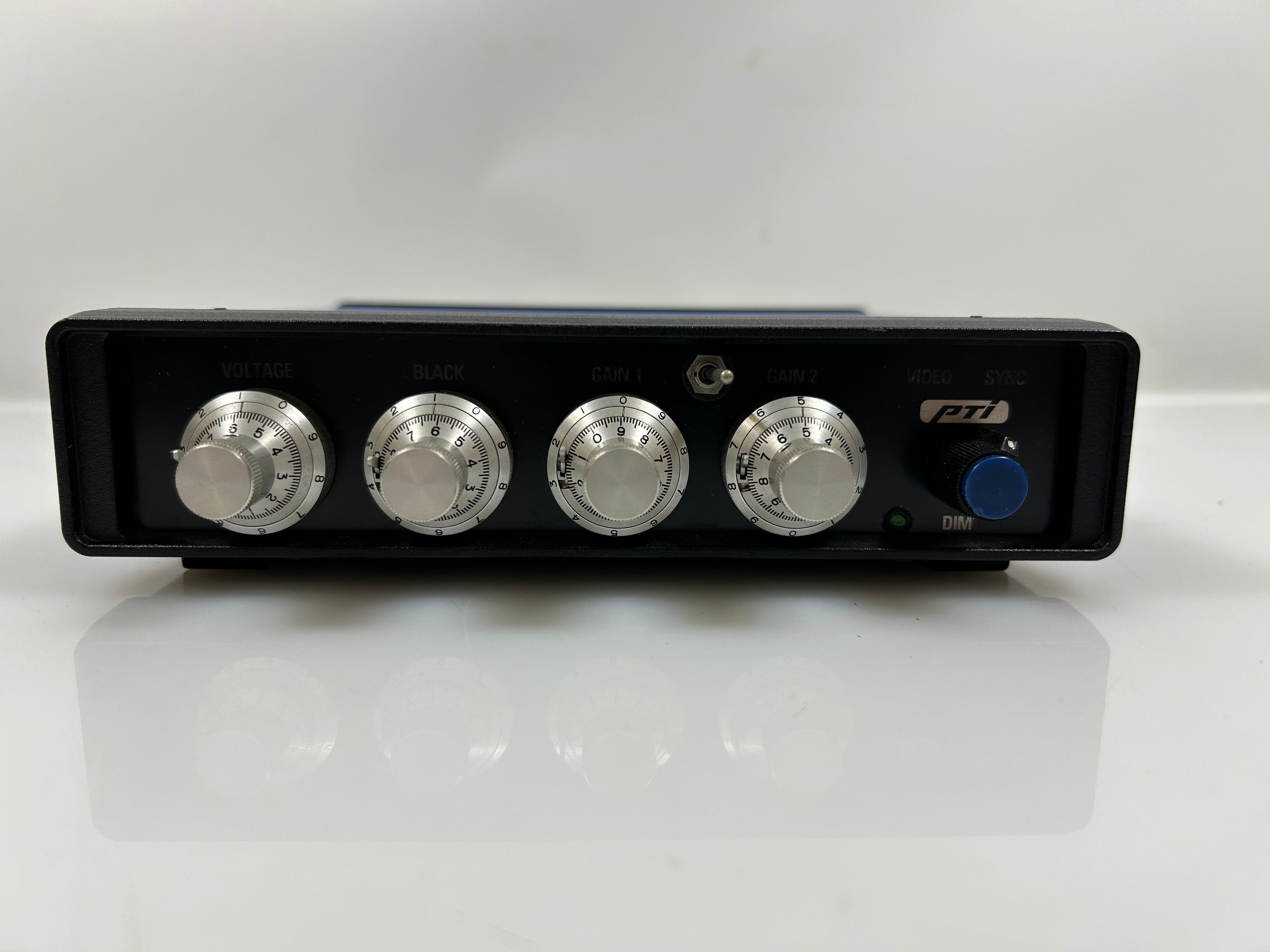 Photometrics PTI IC-100 Microscope Controller