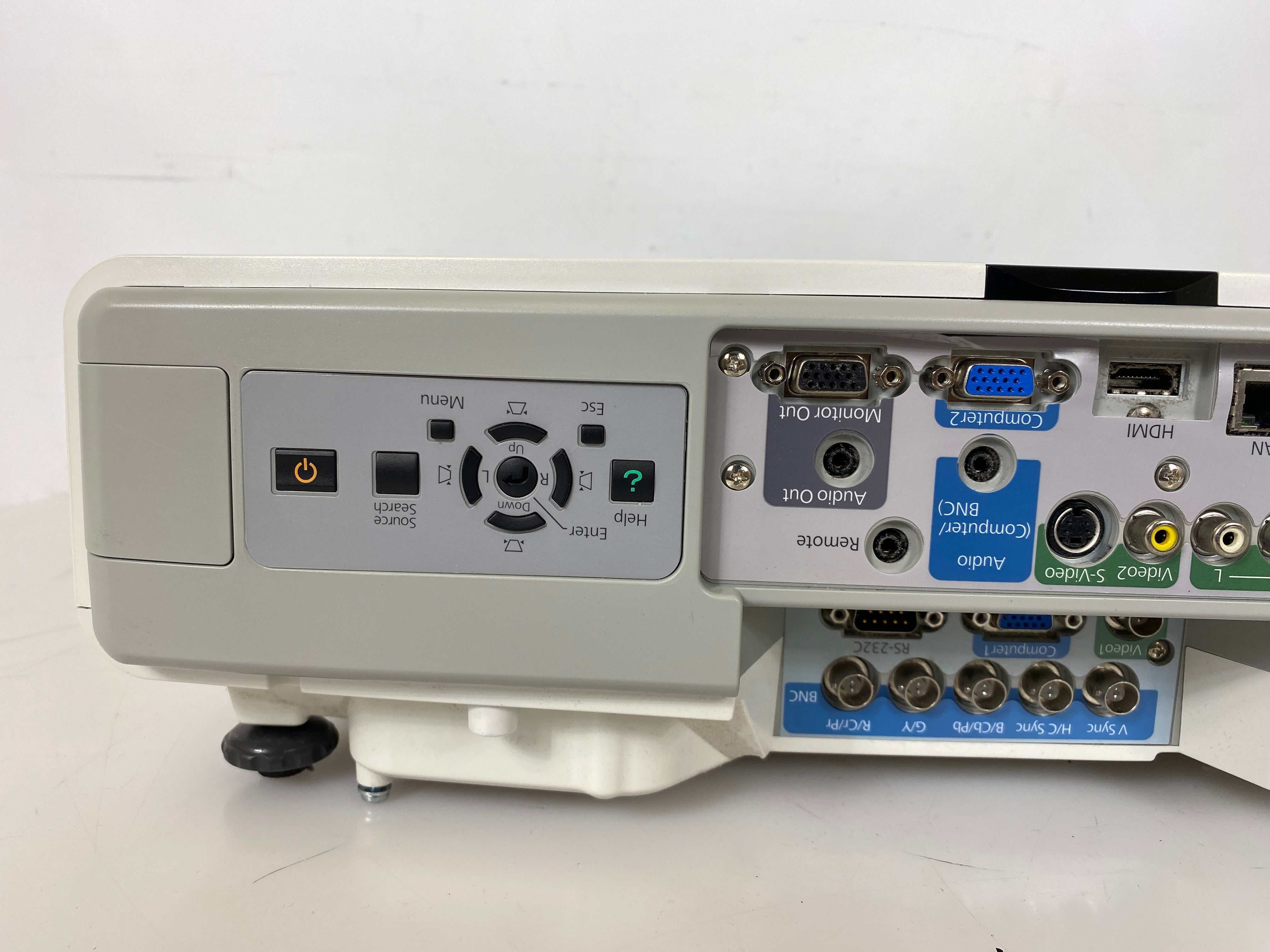 PowerLite Pro G5200WNL Projector *Powers On Only*