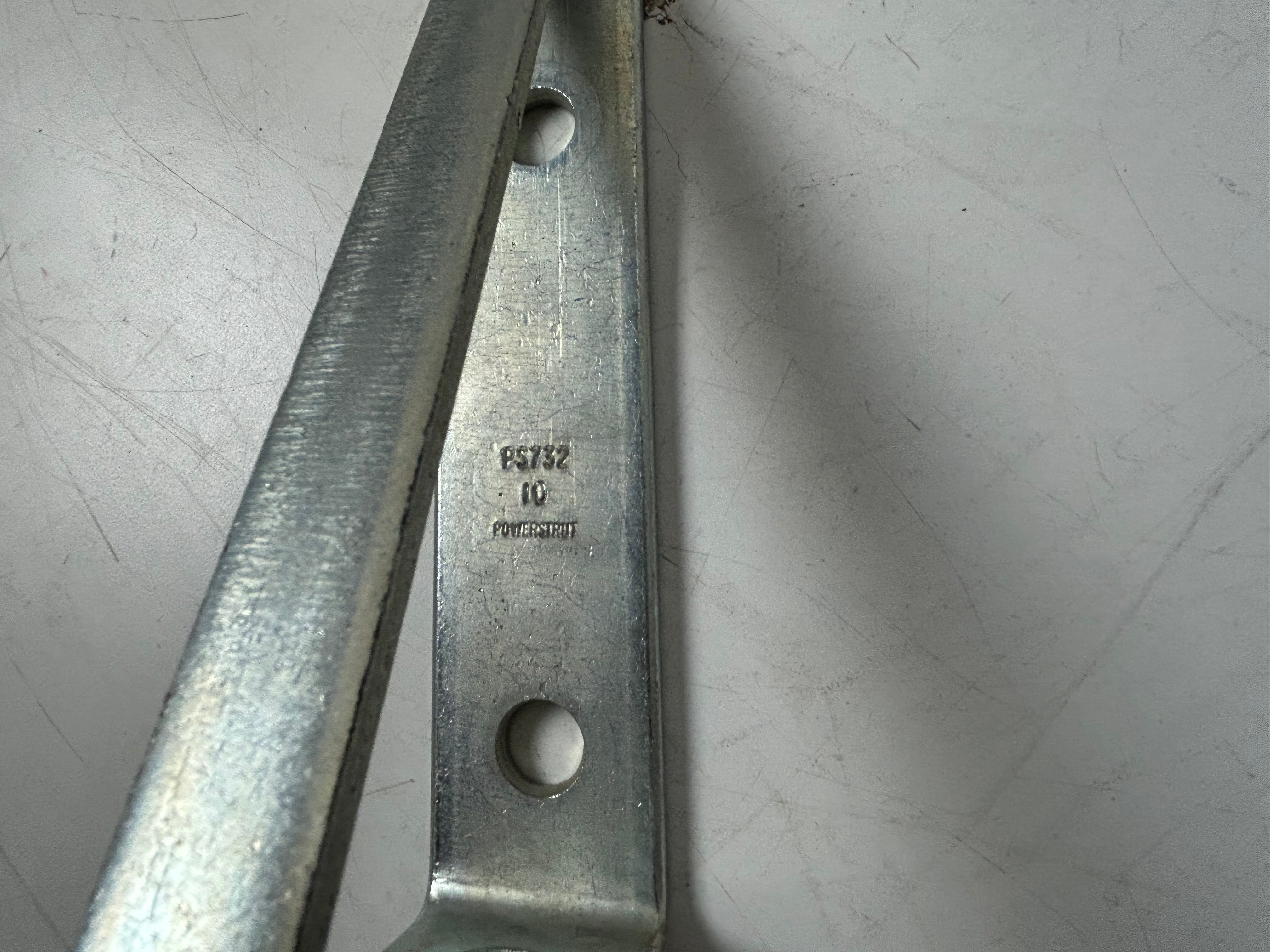 Powerstrut PS 732 10 1/2 Inch Bracket
