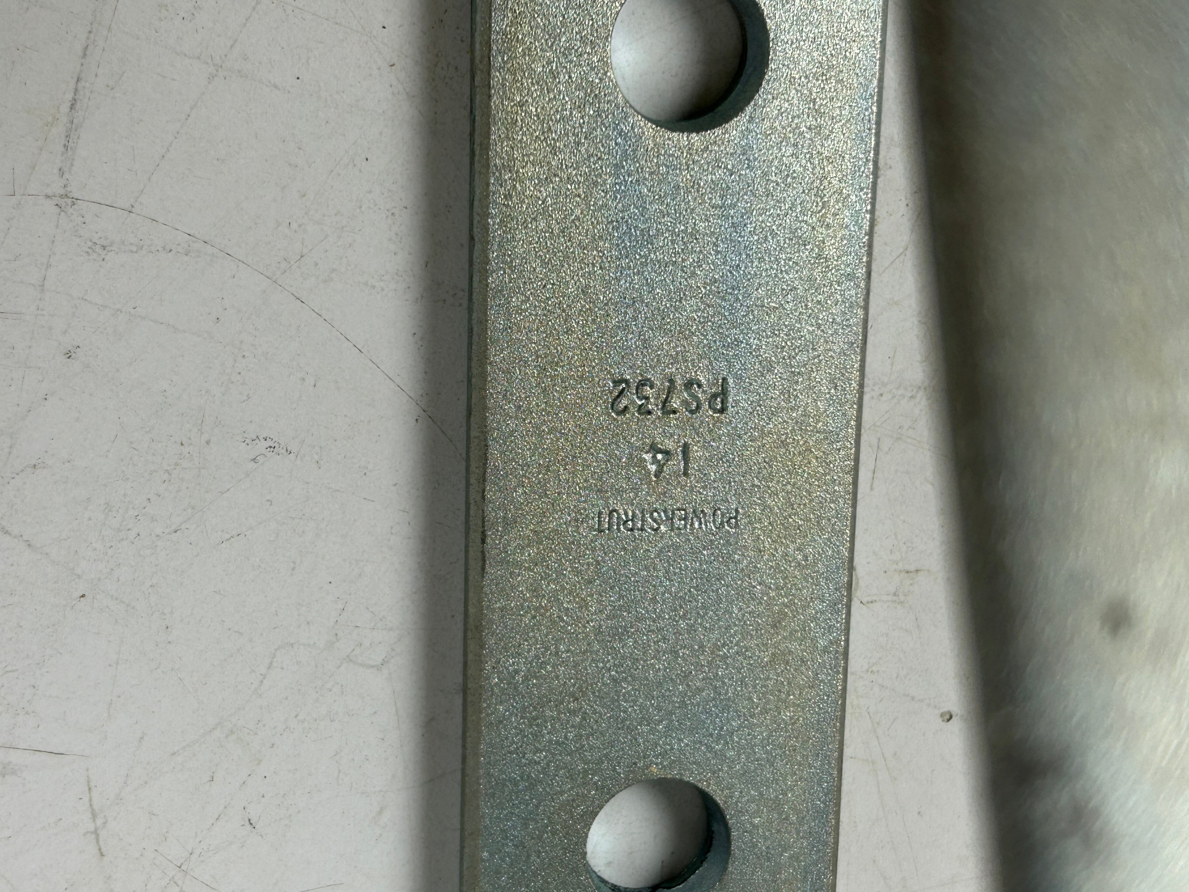Powerstrut PS 732 14 1/2 Inch Bracket