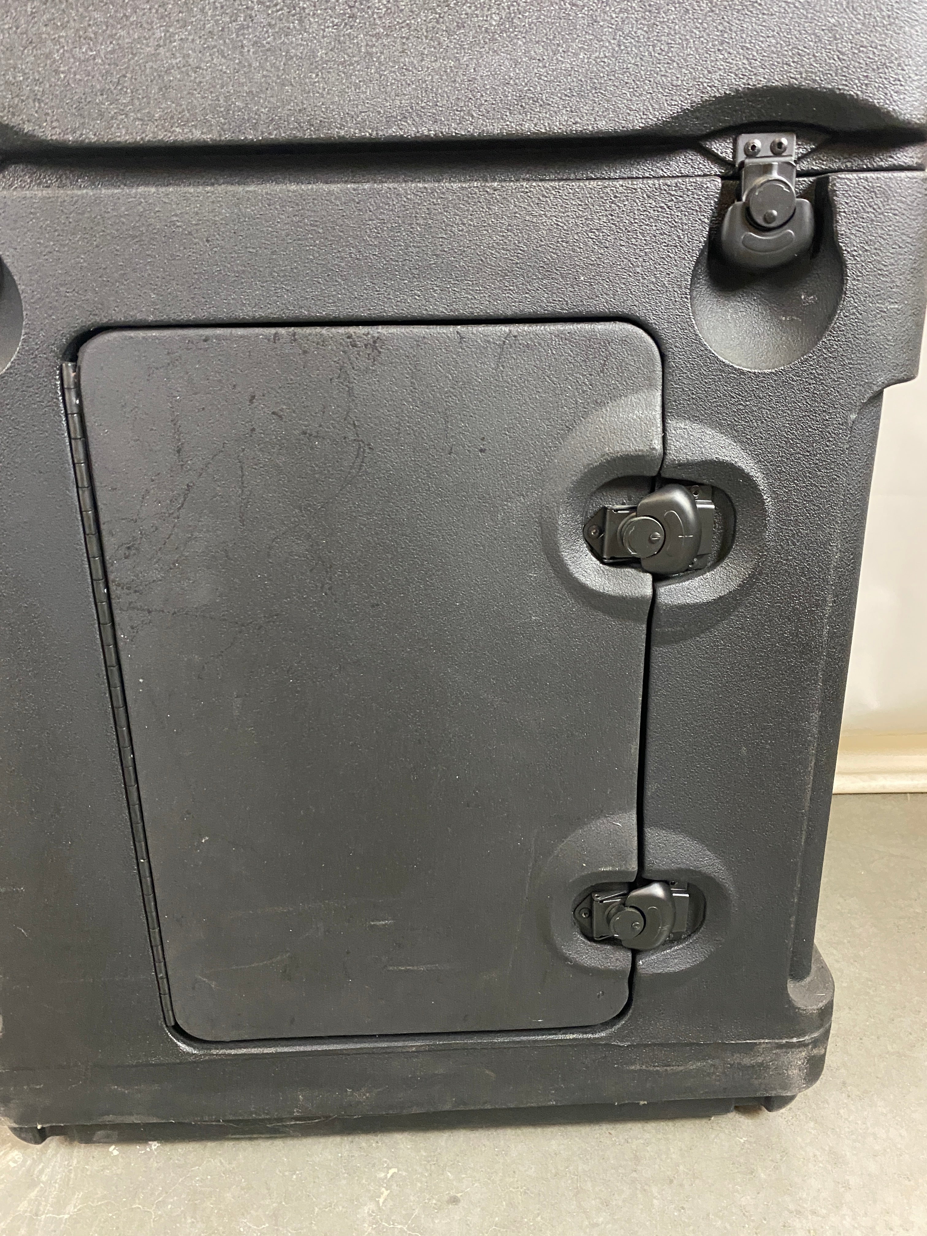 Presentation Board Set w/ Black Hard Side Carrying Case