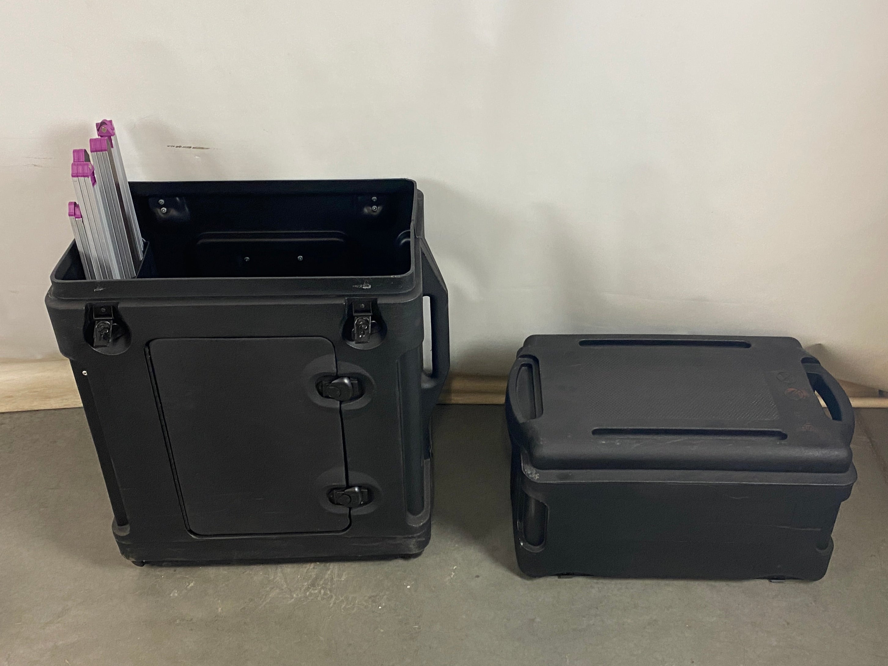 Presentation Board Set w/ Black Hard Side Carrying Case