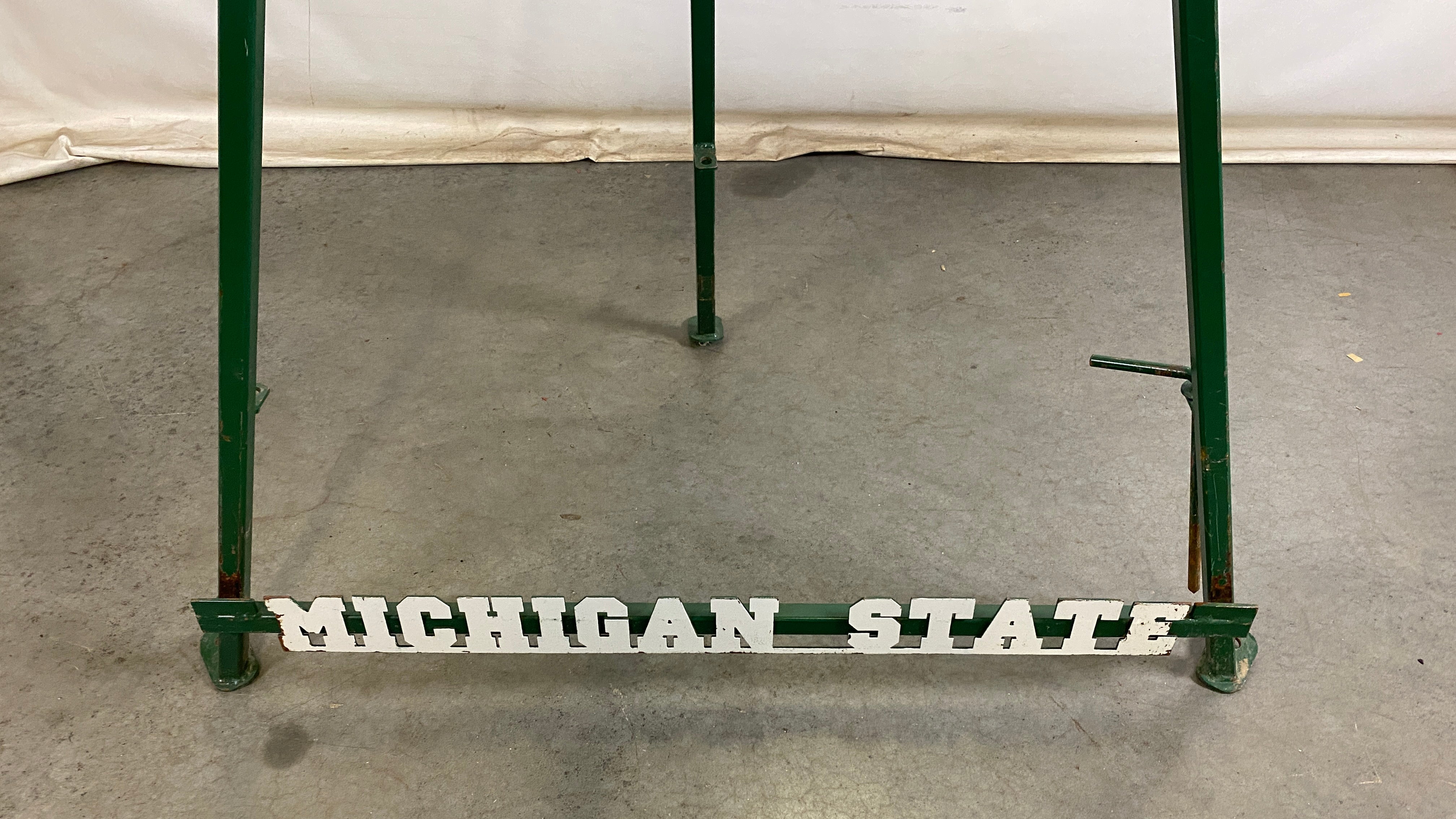 Prince Metal Works "Michigan State" Metal Easel