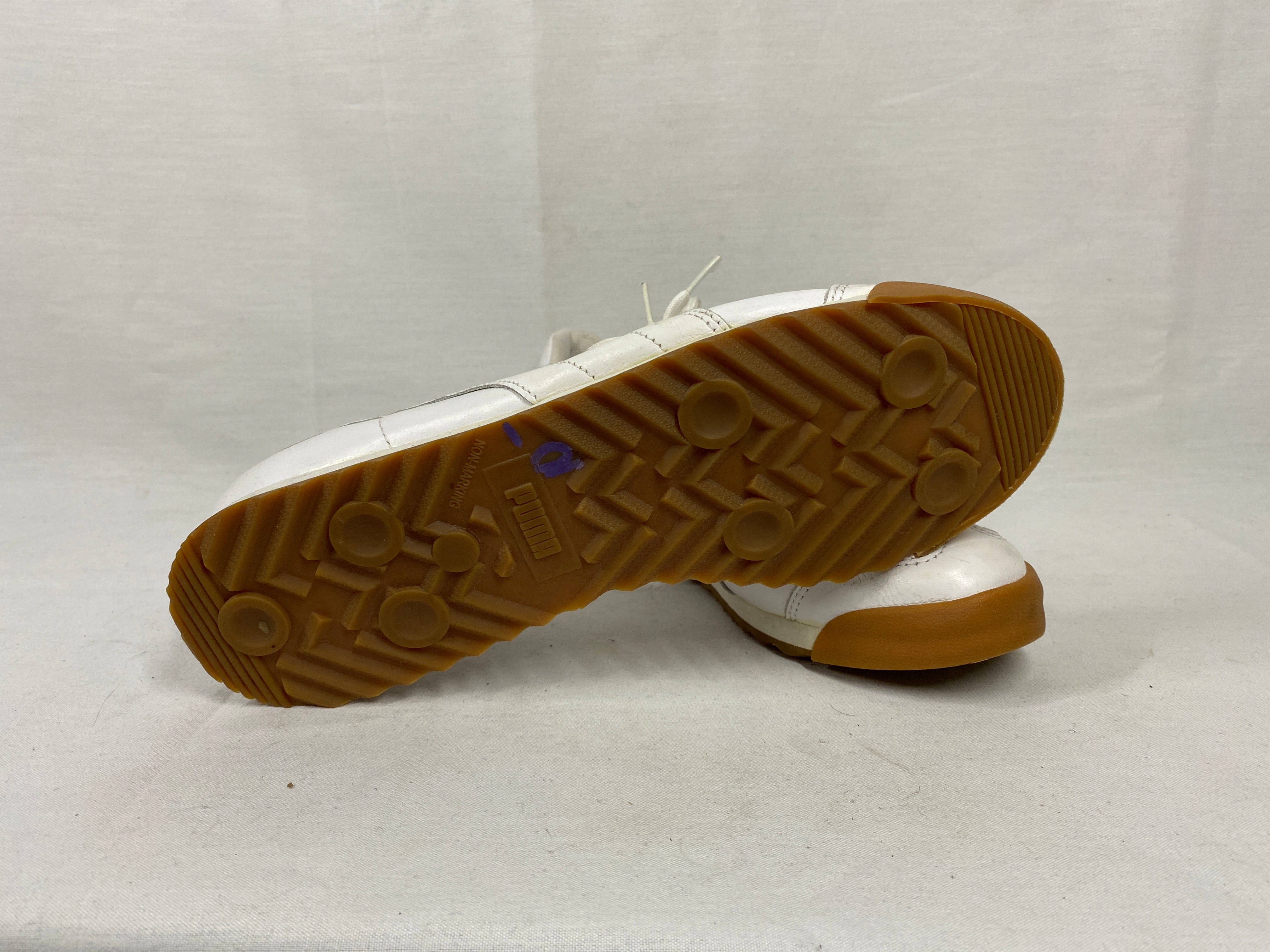Puma Roma Classic White, Gold, Gum Leather Shoes Men's Size 10.5