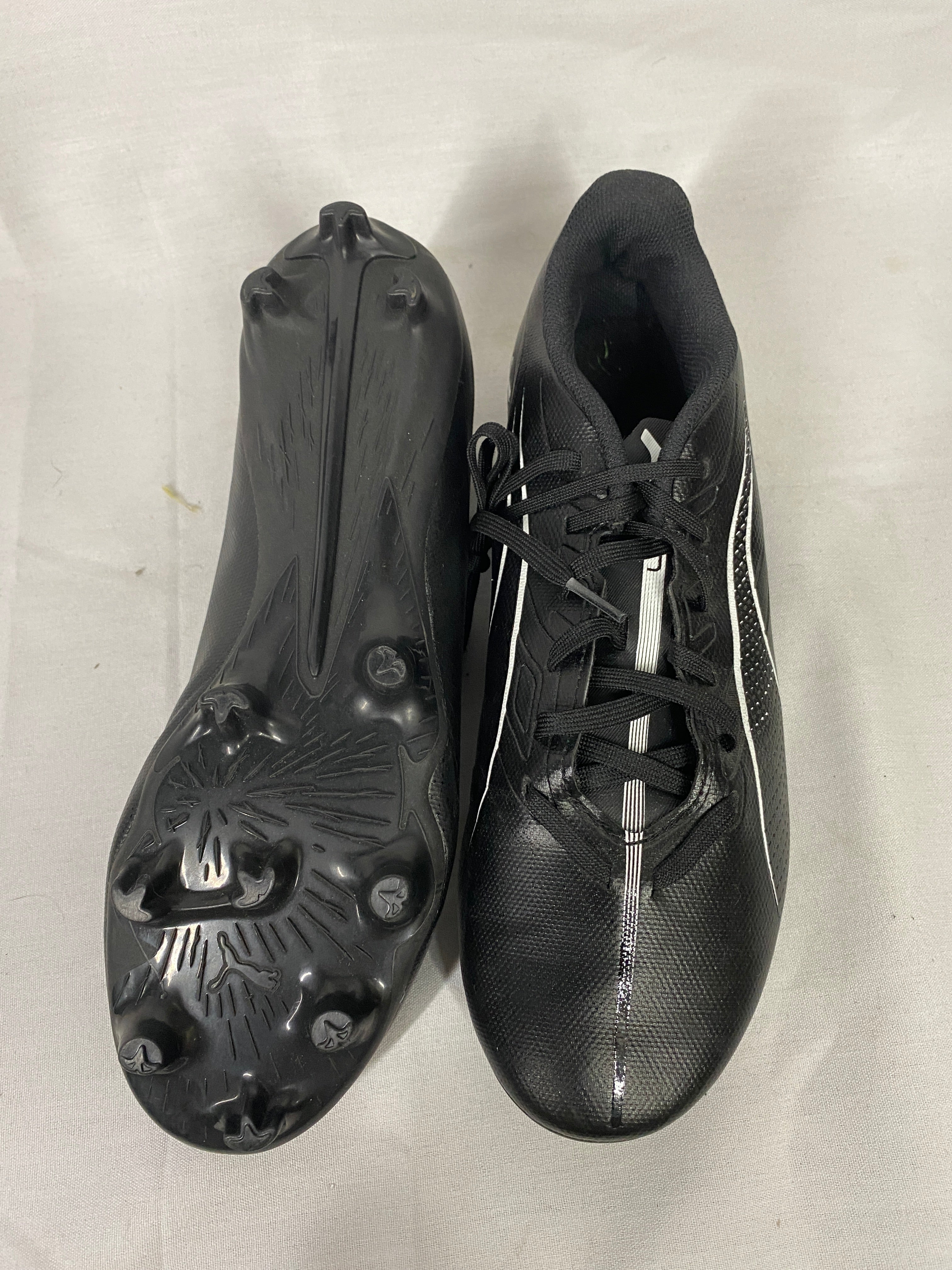 PUMA Ultra 5 Play Firm Ground Soccer Cleats in Black Men's Size 9