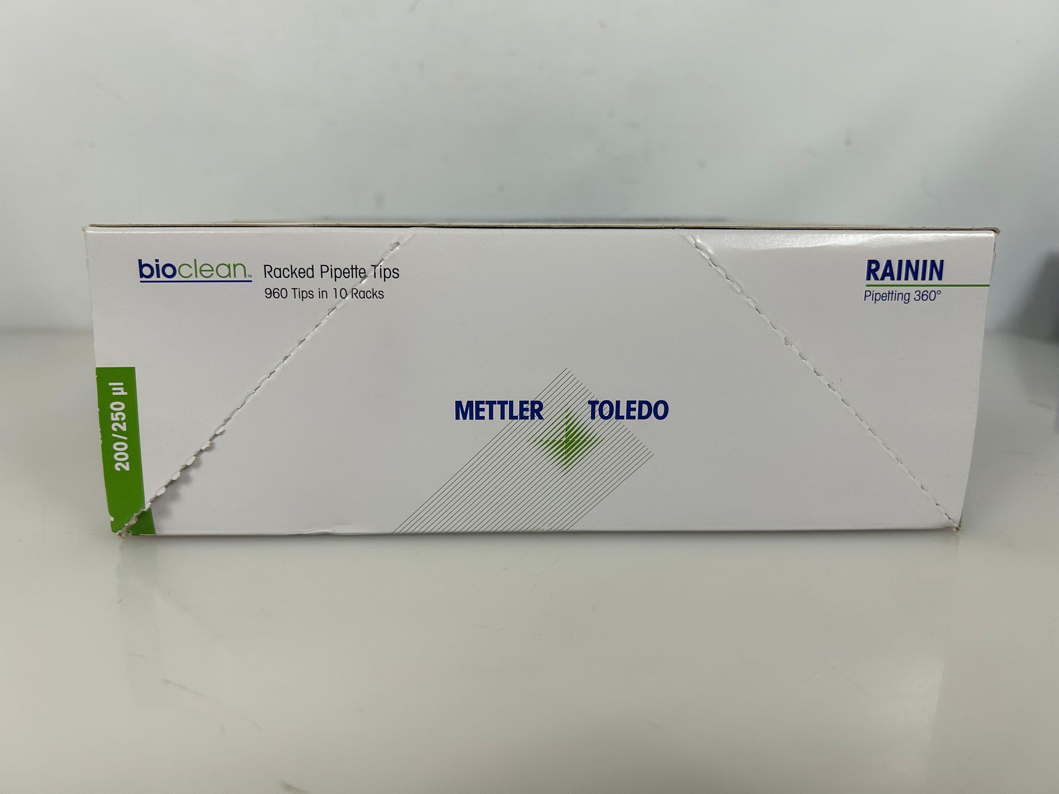Rainin Bioclean Precision Pipette 200/250µ 960 Tips in 10 Racks