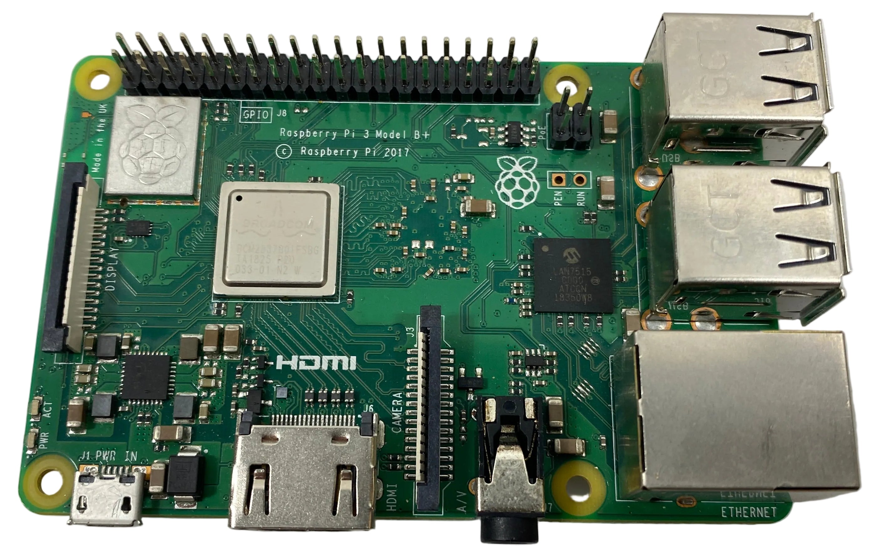 Raspberry Pi 3 Model 8+ *Powers On*