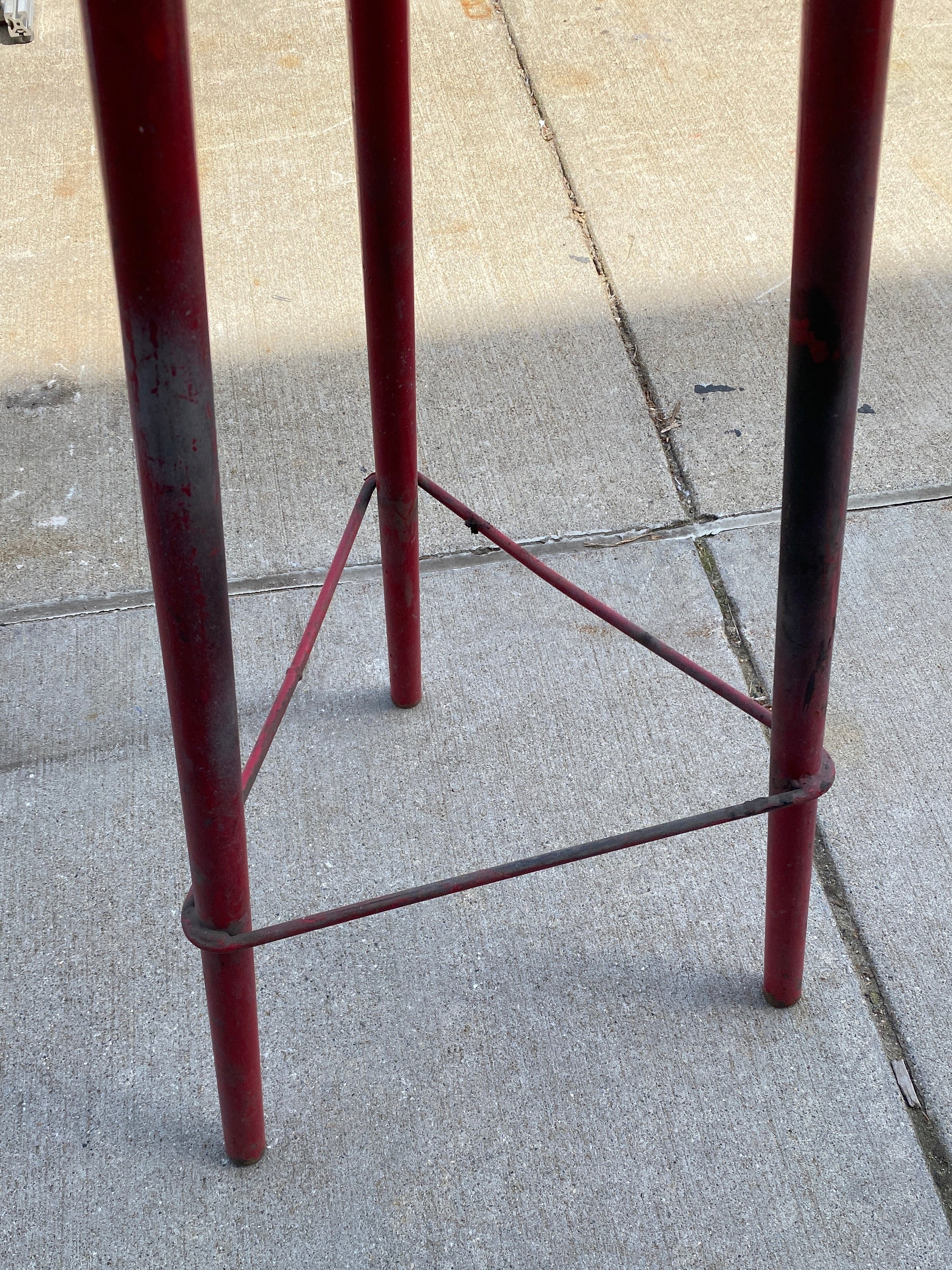 Red Three Leg Adjustable Pipe Jacks Pair of 2