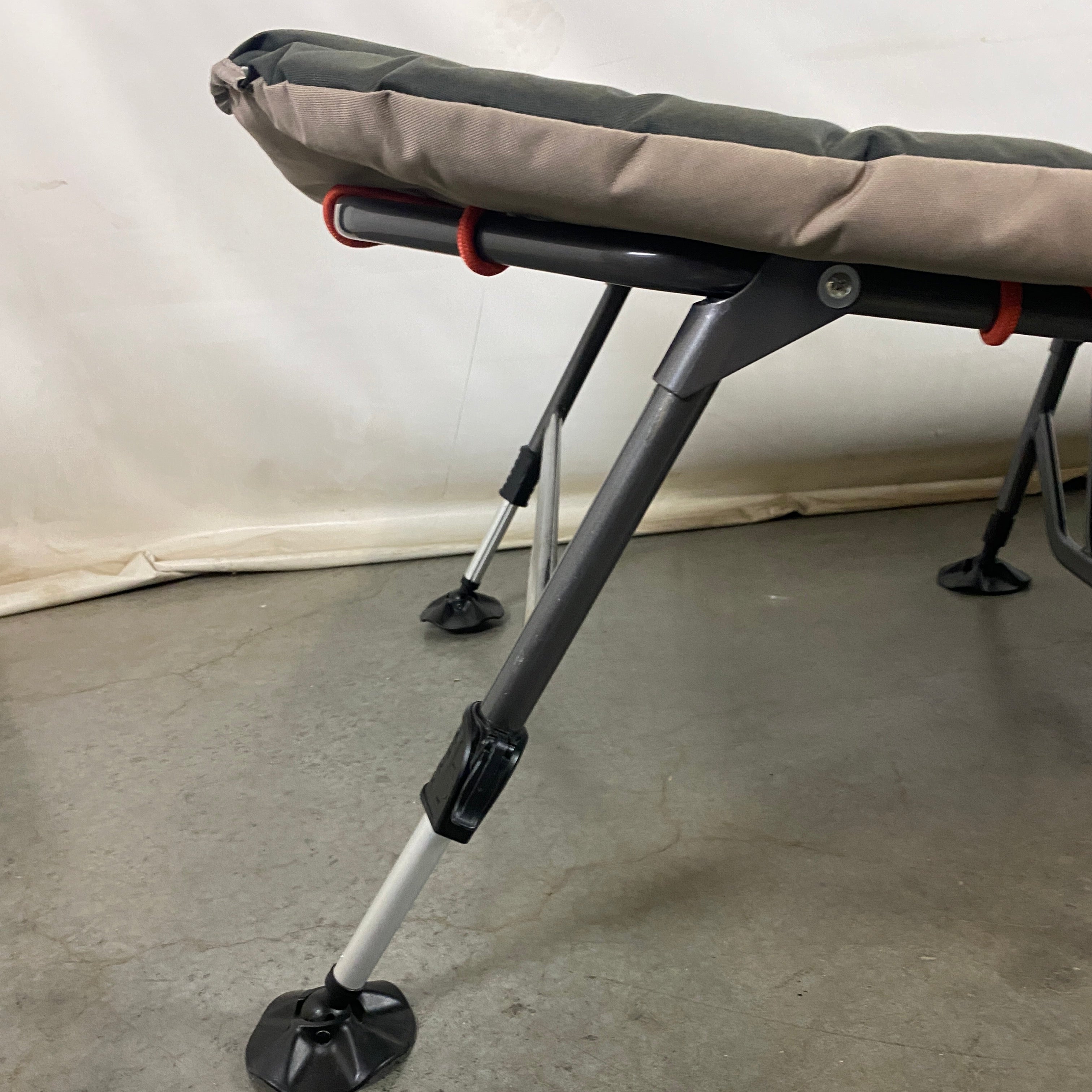 REI Wonderland Foldable Cot