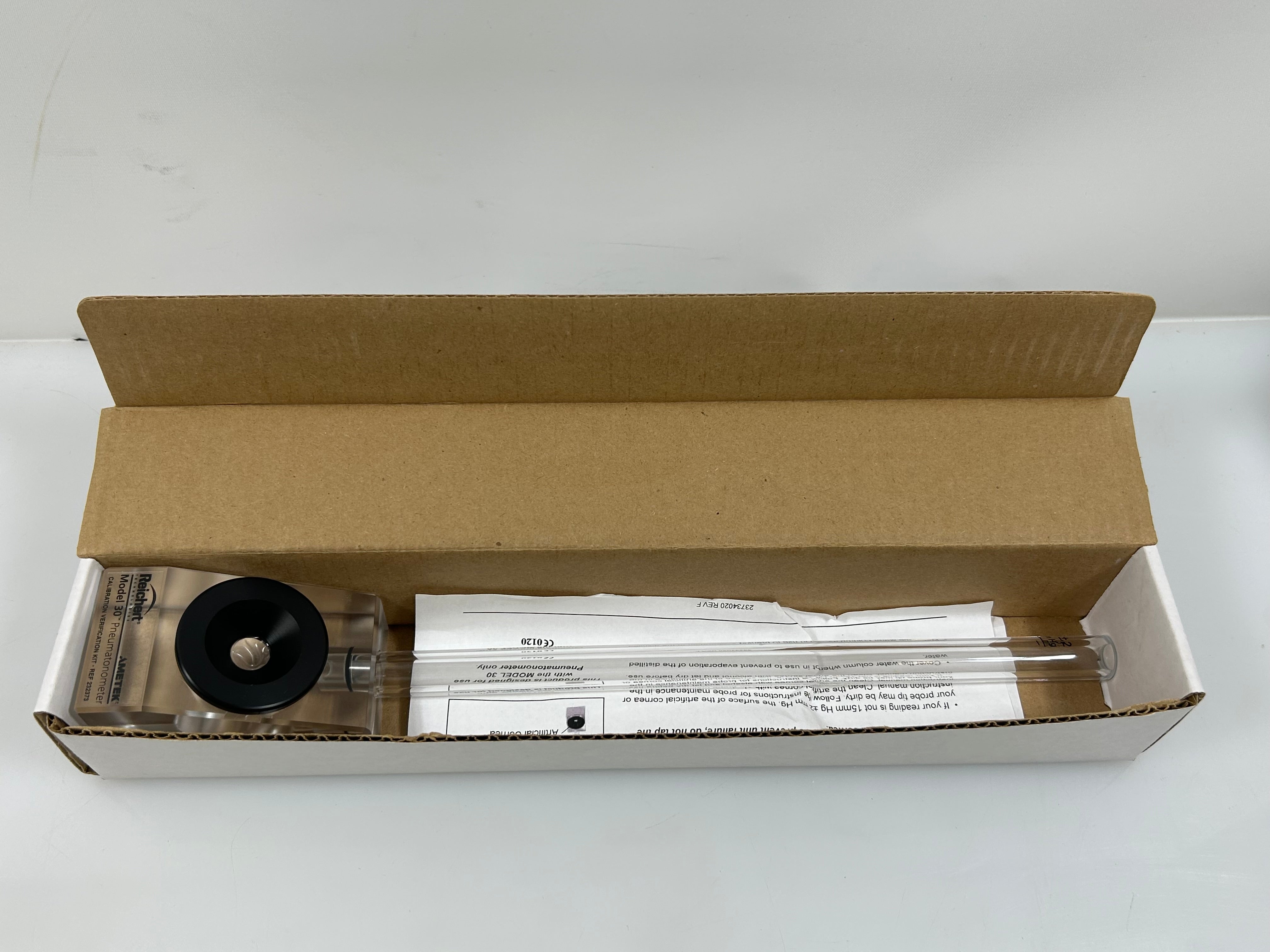 Reichert Model 30 Pneumotonometer