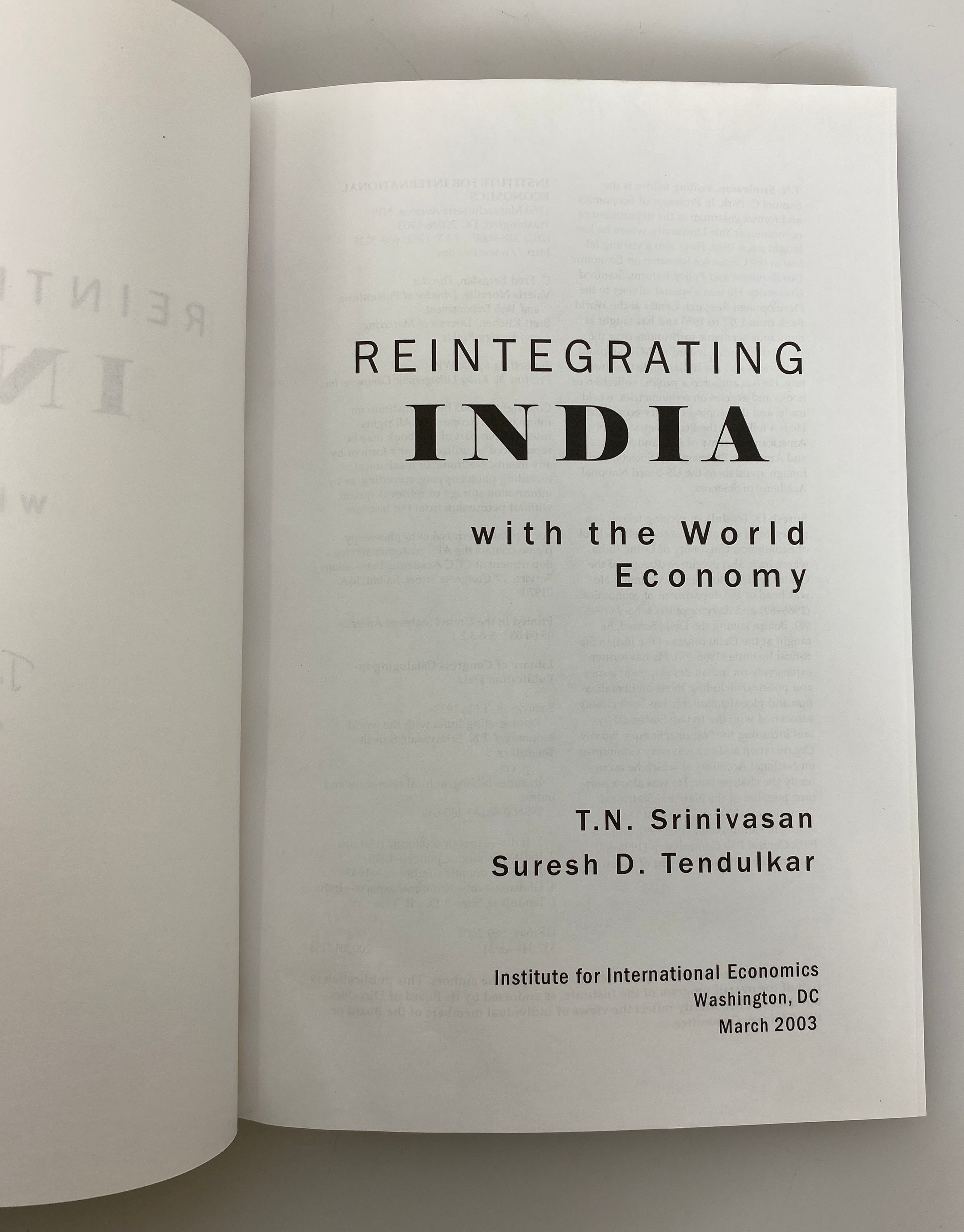 Reintegrating India w the World Economy by T.N. Srinivasan Signed 2003 SC