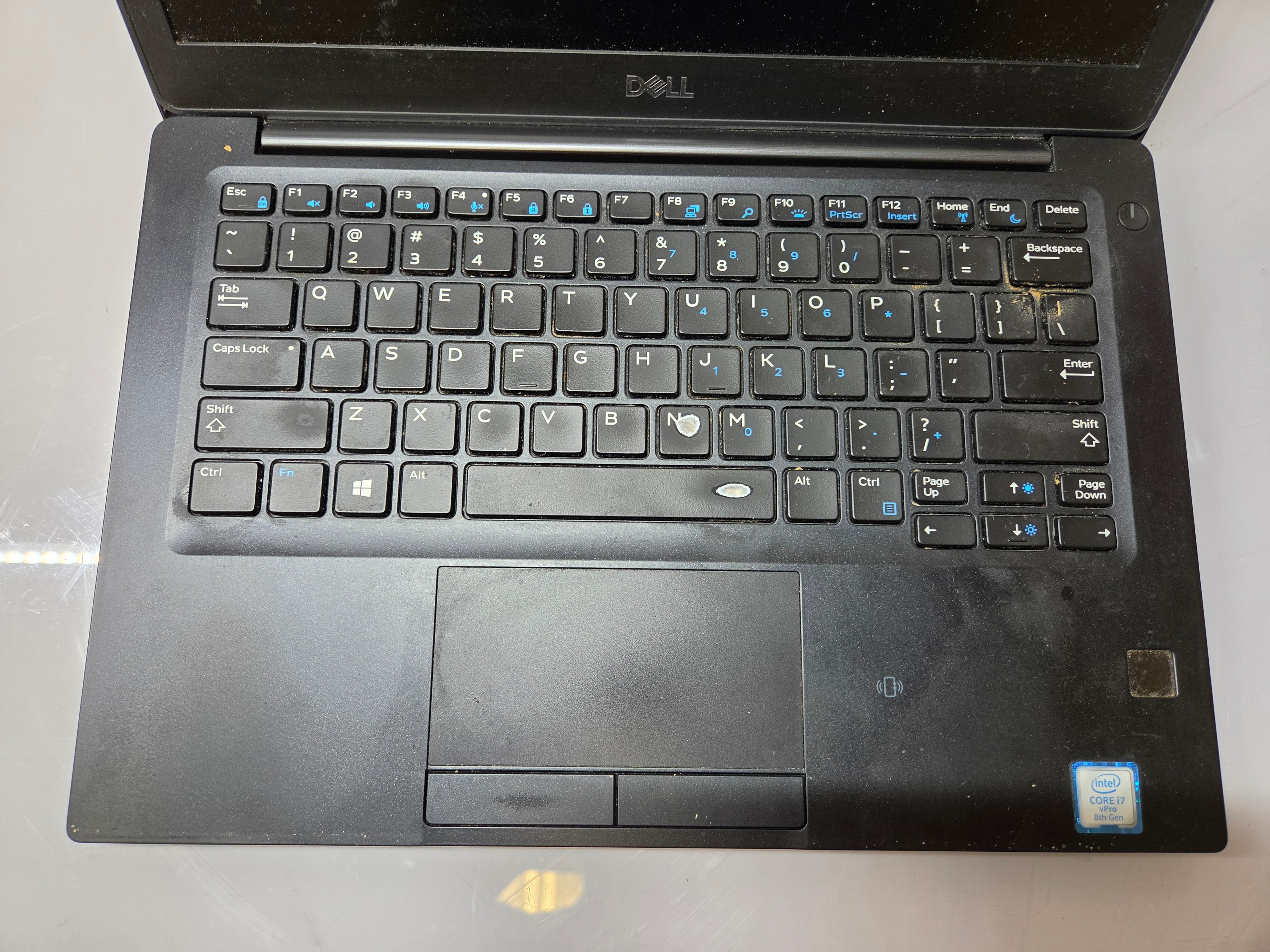 Dell Latitude 7290 i7 8th Gen *No HDD No Battery Worn Keys*