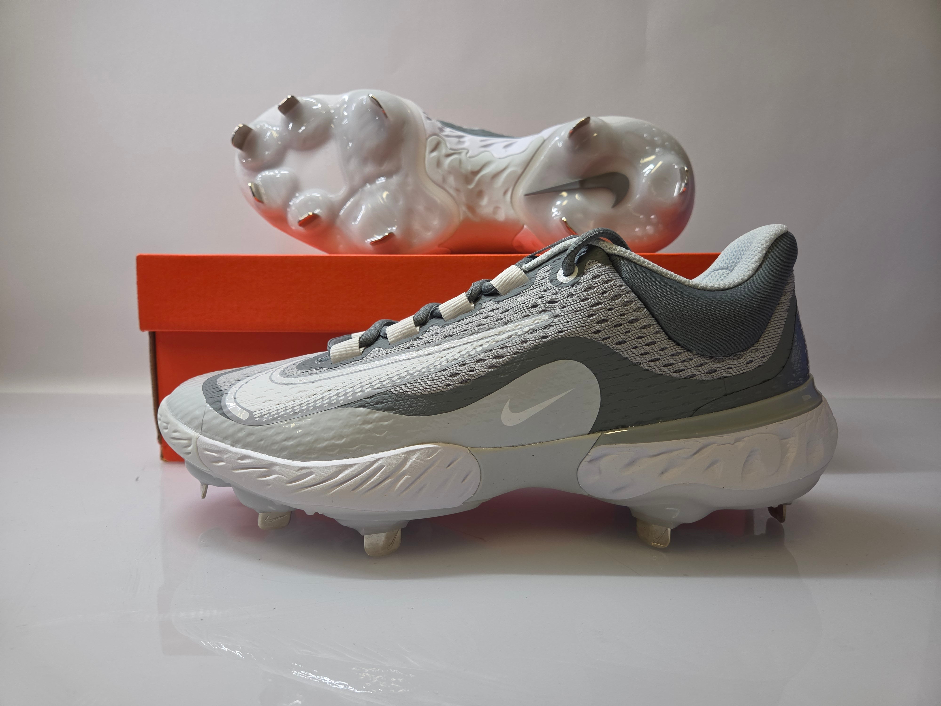 Nike Gray Alpha Hurache Elite 4 Low Baseball Cleats Men's Size 10