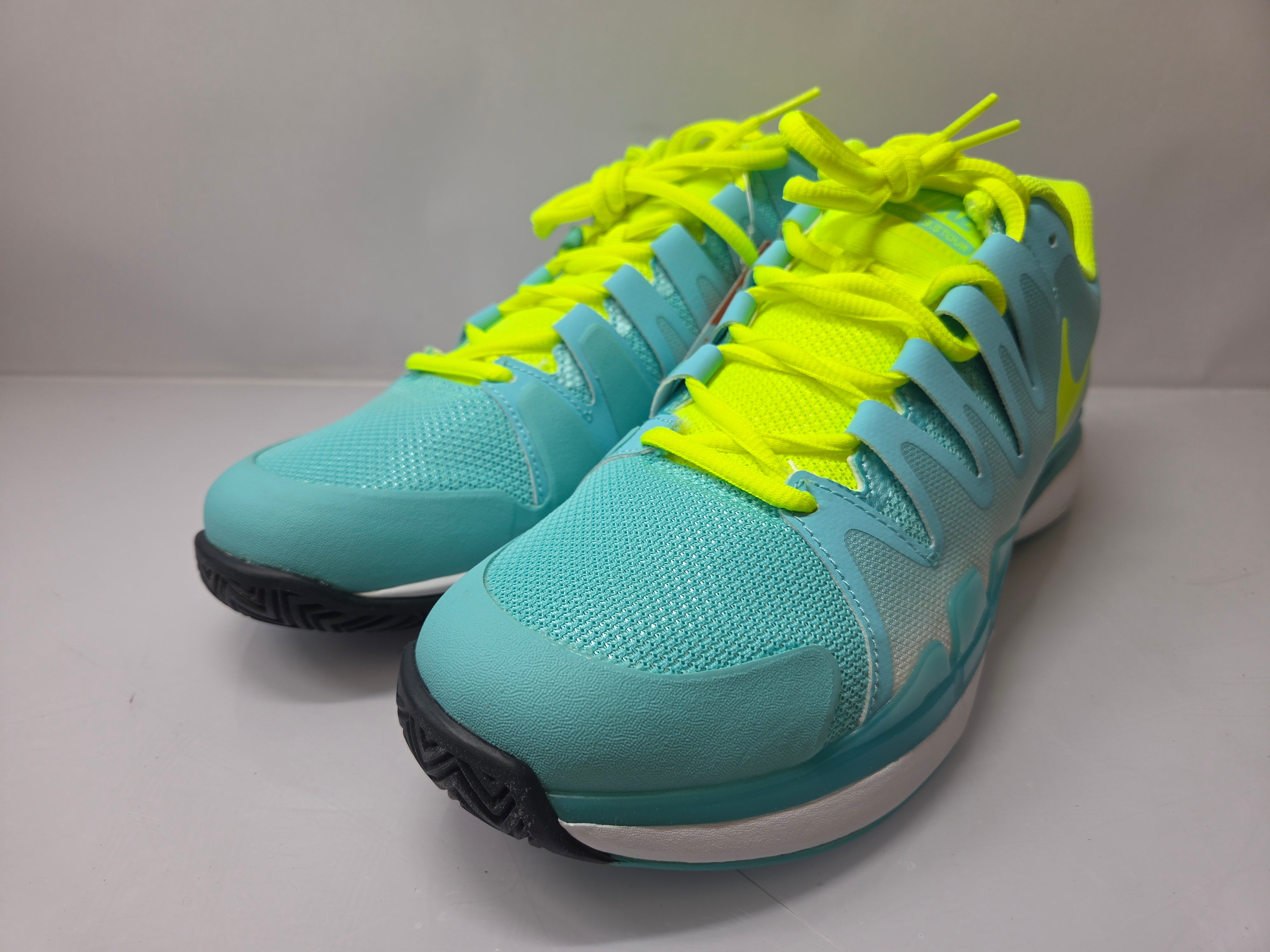 Nike Light Aqua Zoom Vapor 9.5 Tour Tennis Shoes Women's Size 10.5