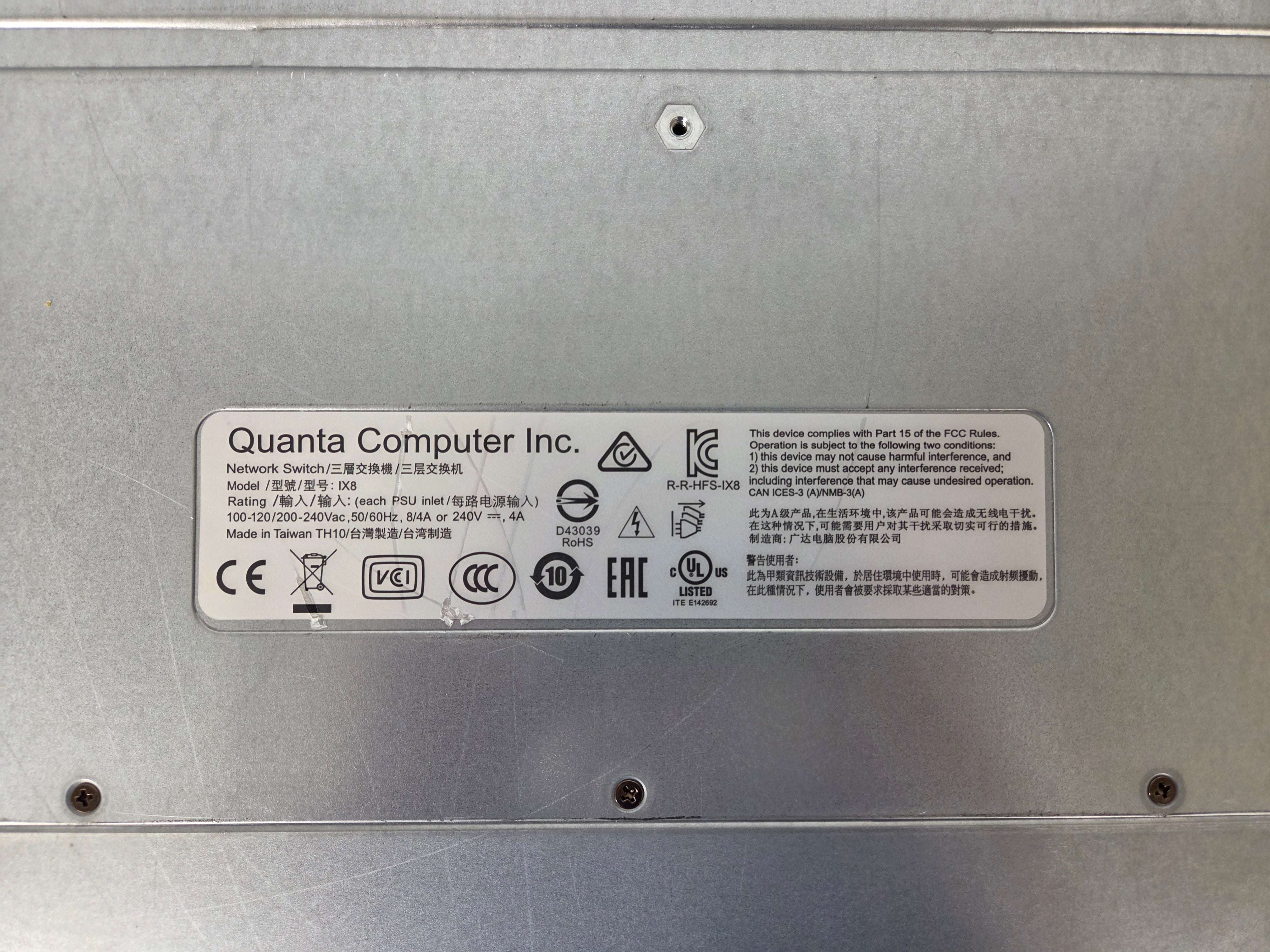 Quanta IX8 BES-53248A1-G1-16E1 48-Port Switch