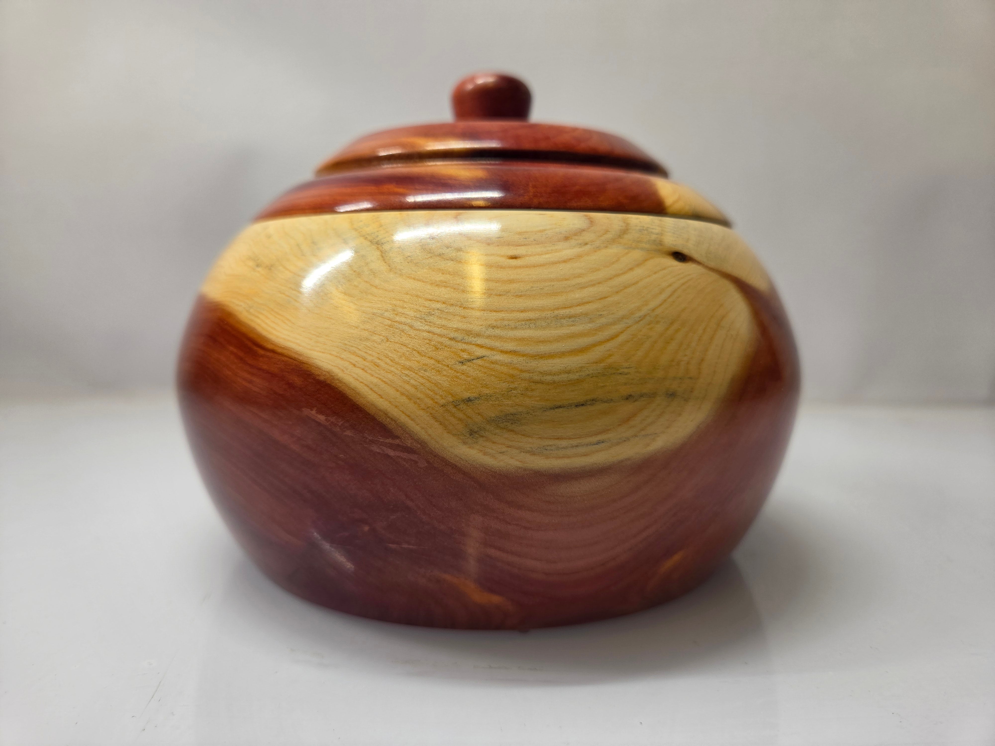 MSU Shadows Red Cedar Wood Bowl with Lid #052