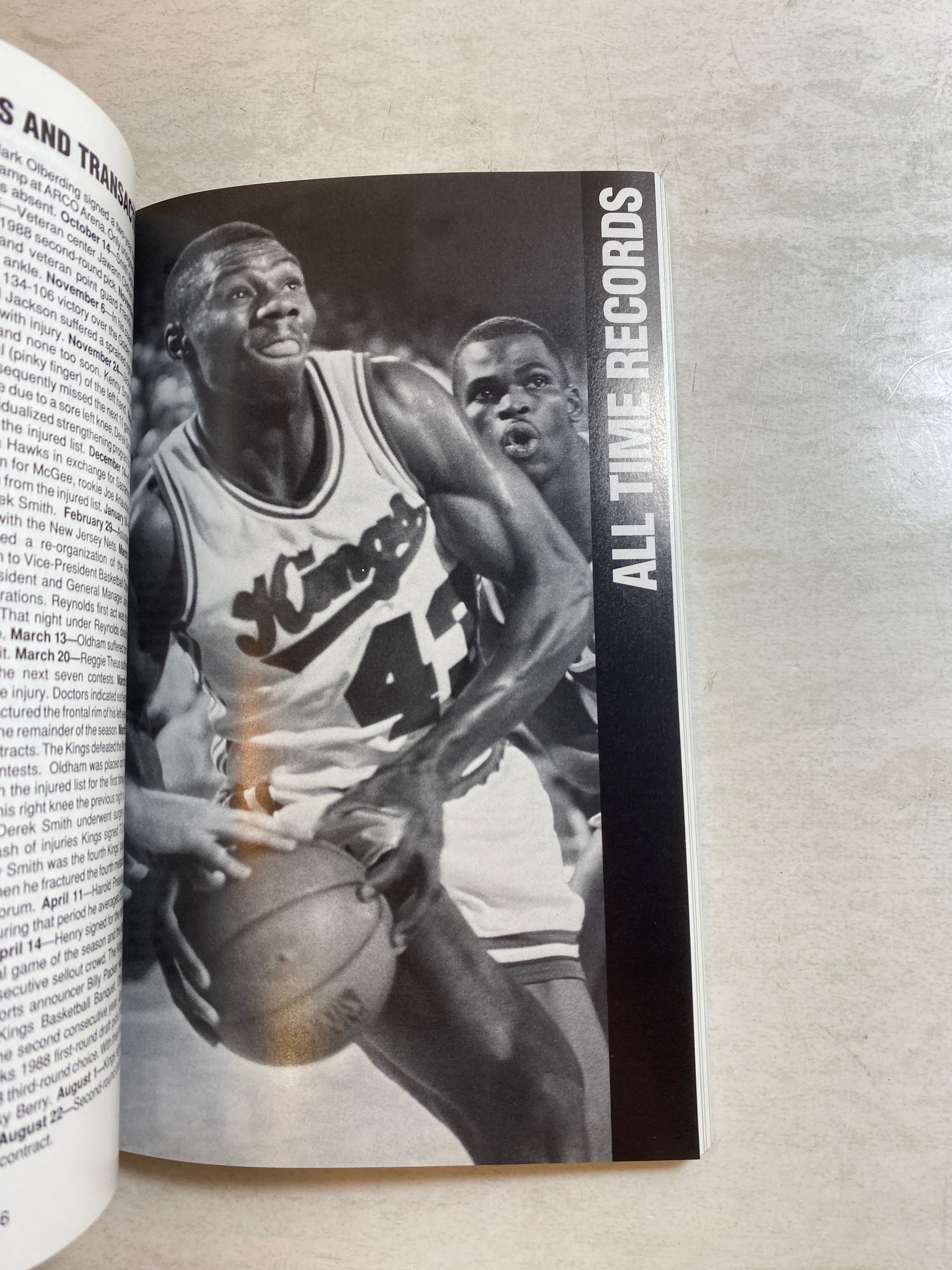 Sacramento Kings NBA Media Guide 1988-1989