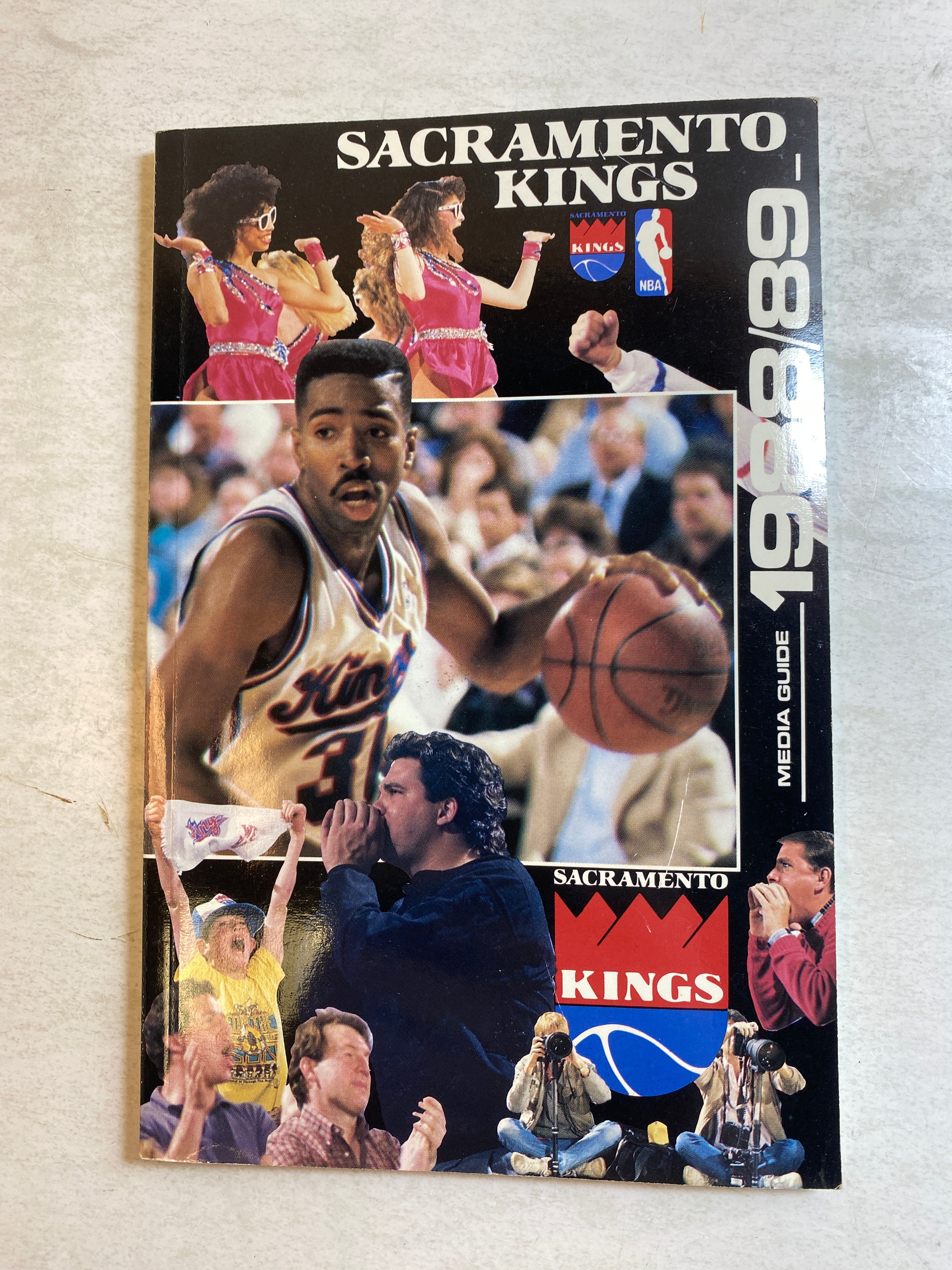 Sacramento Kings NBA Media Guide 1988-1989