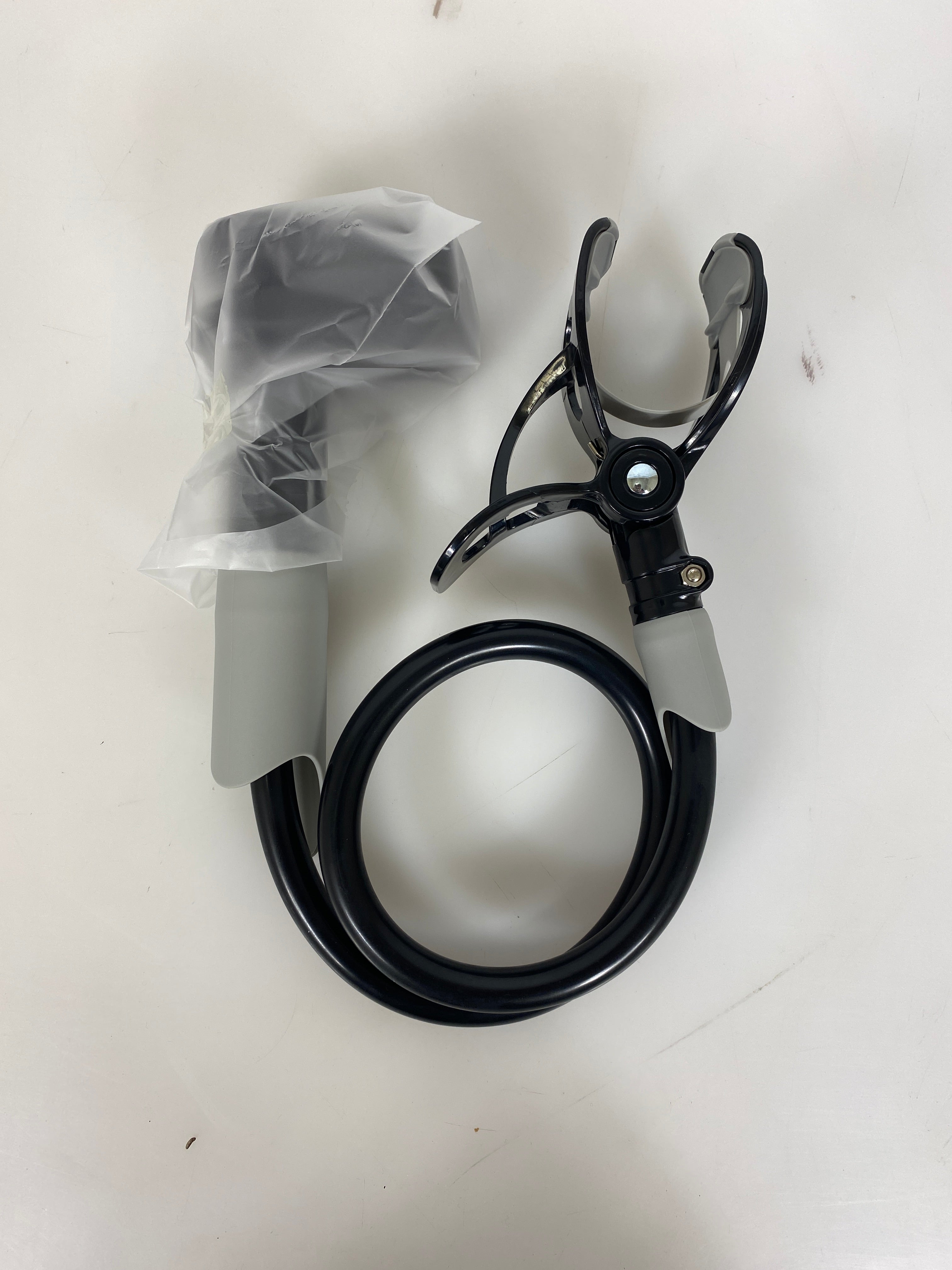 Saiji Cell Phone Stand Model IVY *New*