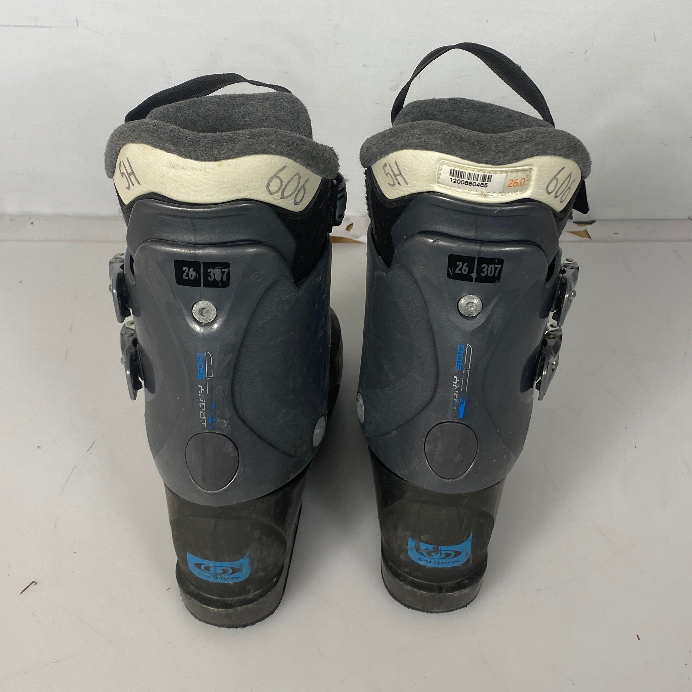Salomon "Irony" Women's Ski Boots Size 26