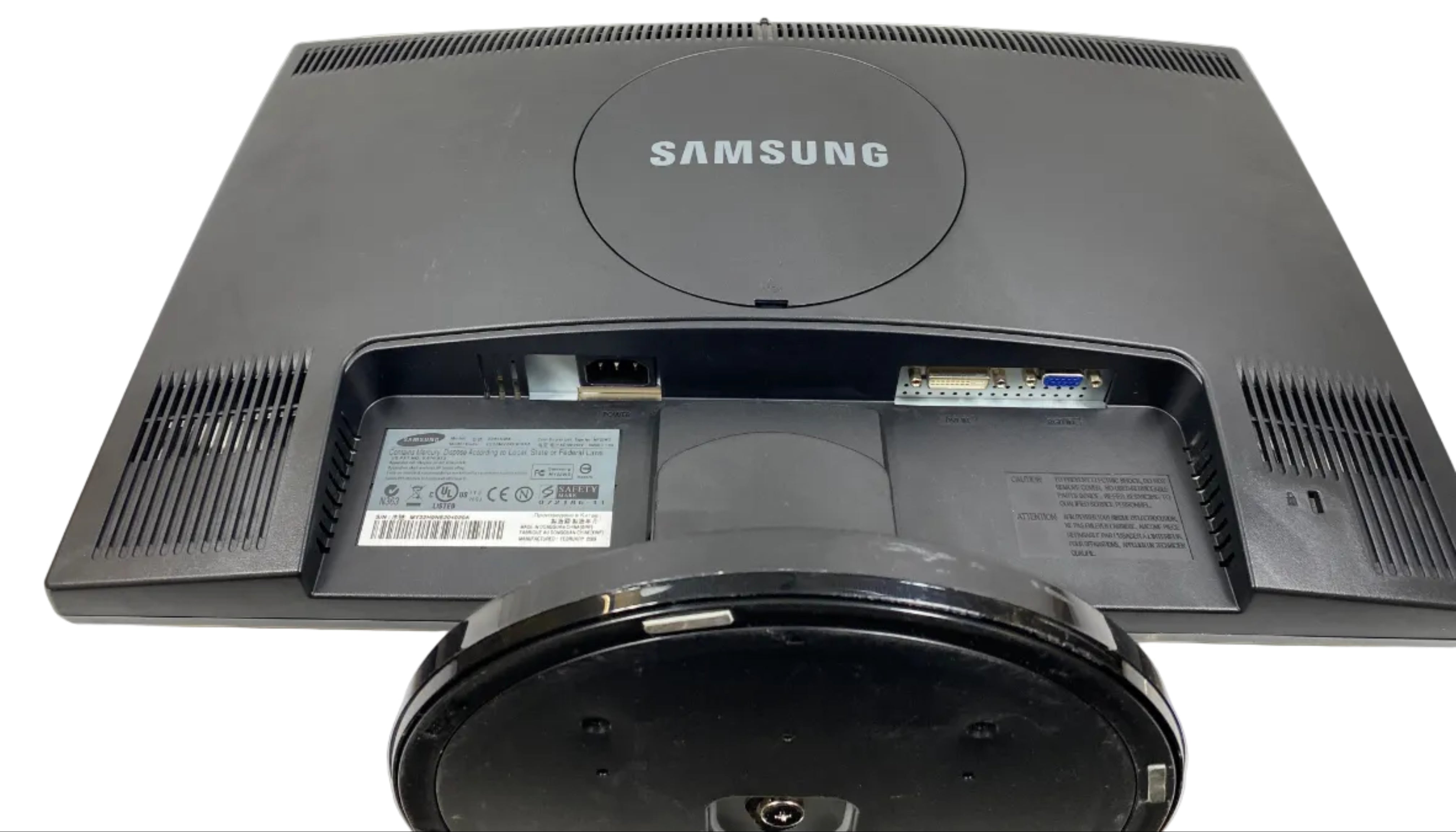 Samsung SyncMaster 2243SWX 21.5" Widescreen LCD Computer Display