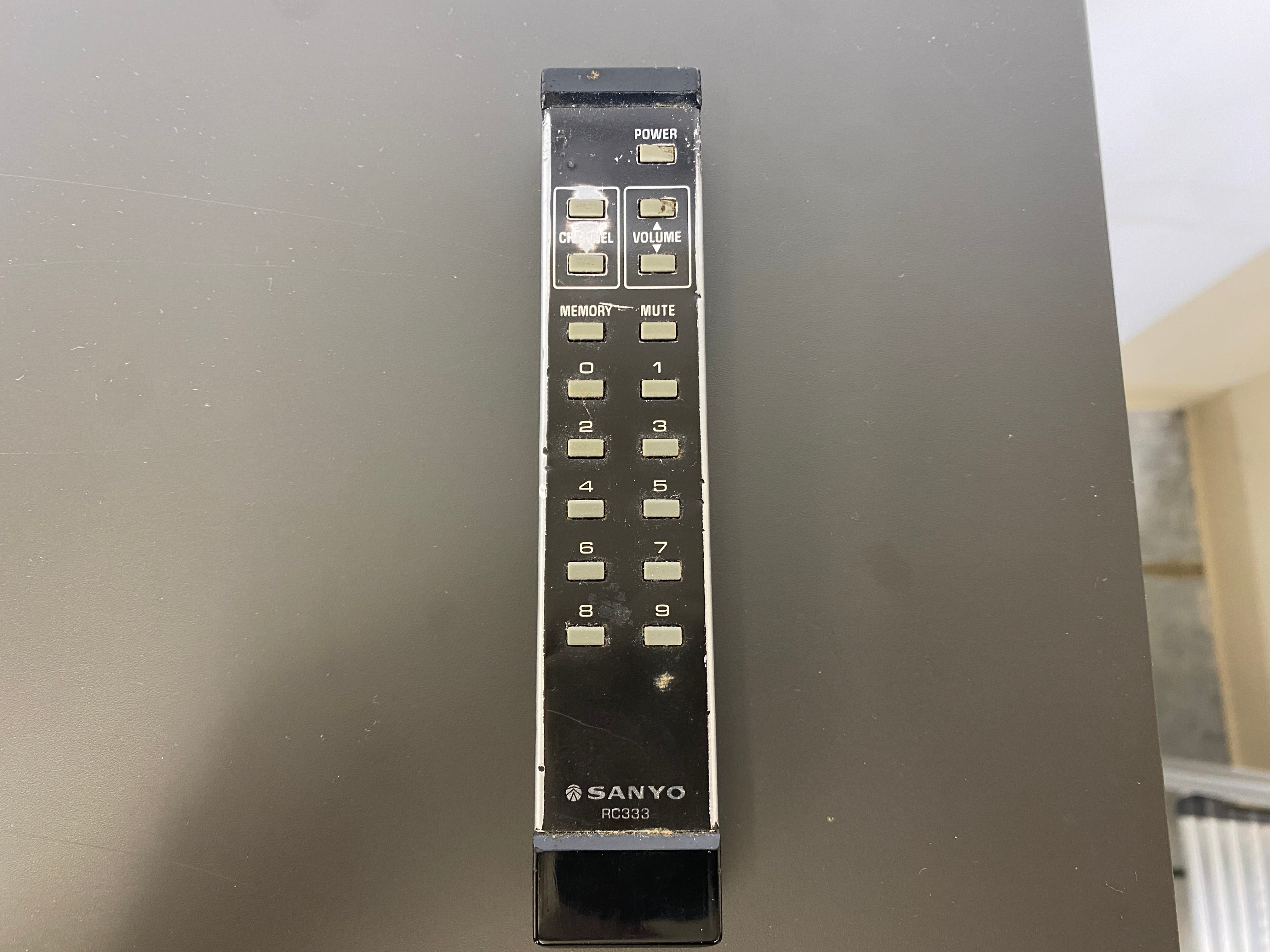 Sanyo AVM-258 CRT Monitor
