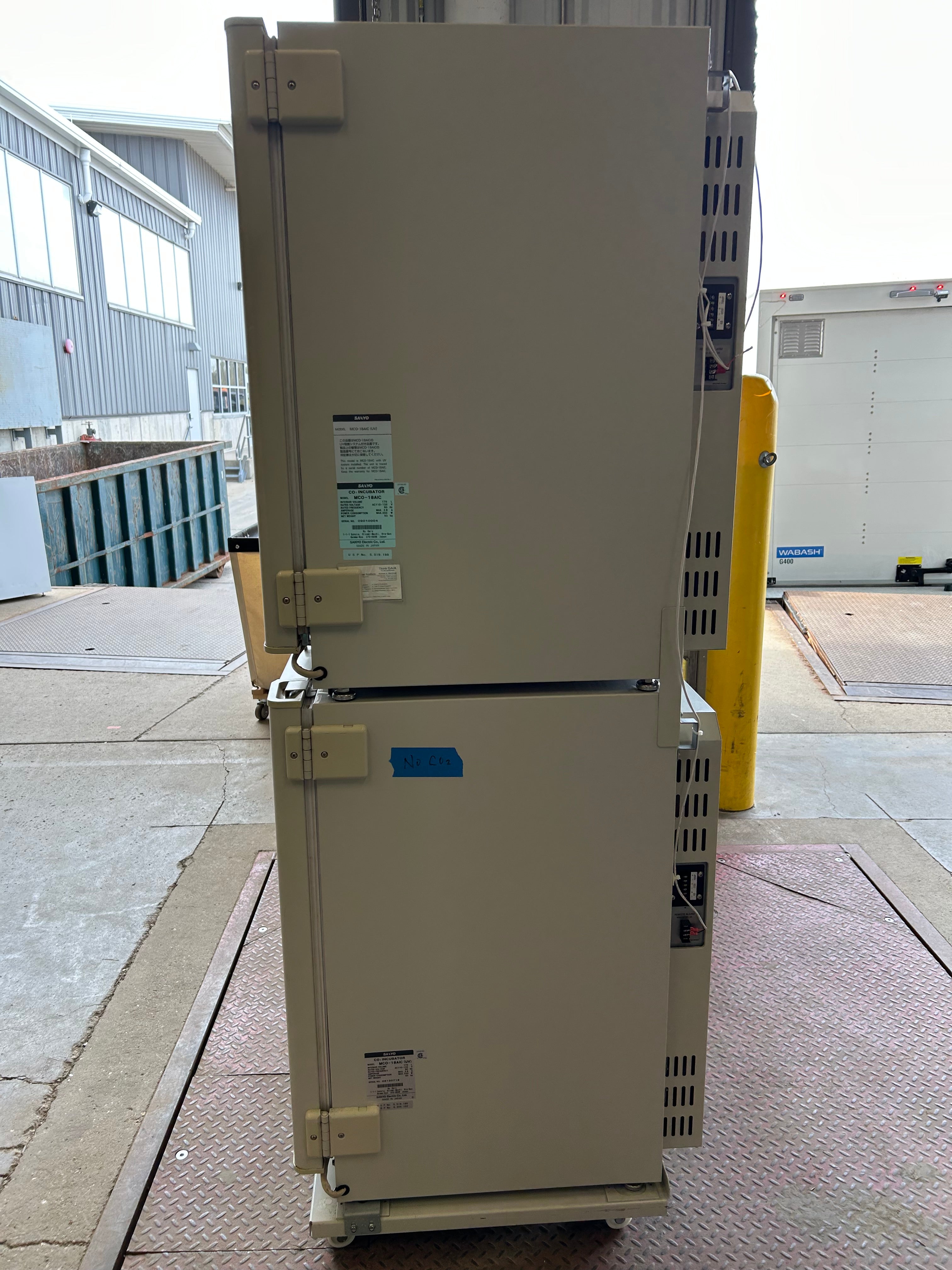Sanyo MCO-18AIC CO2 Incubator *Untested*