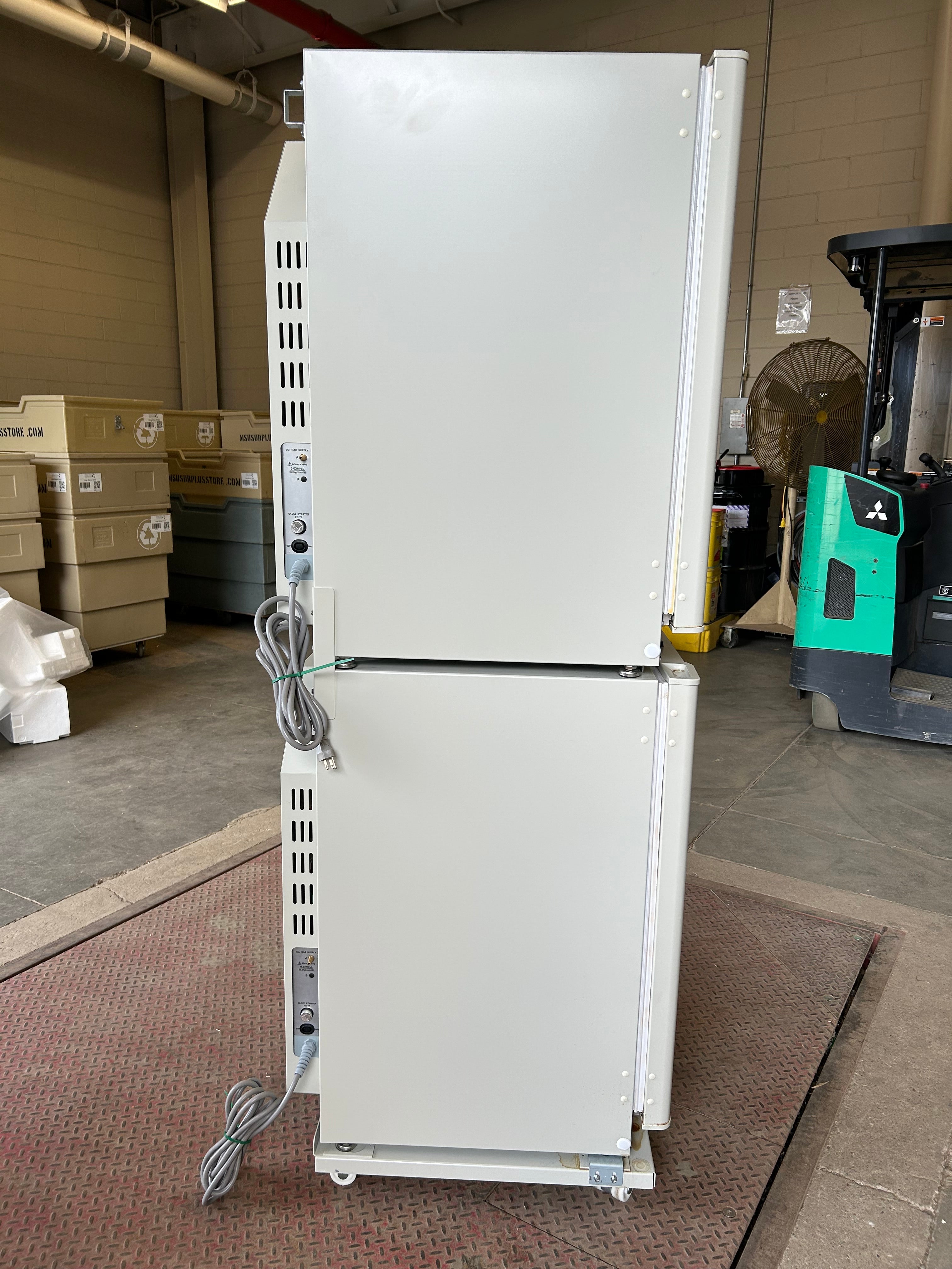 Sanyo MCO-18AIC CO2 Incubator *Untested*