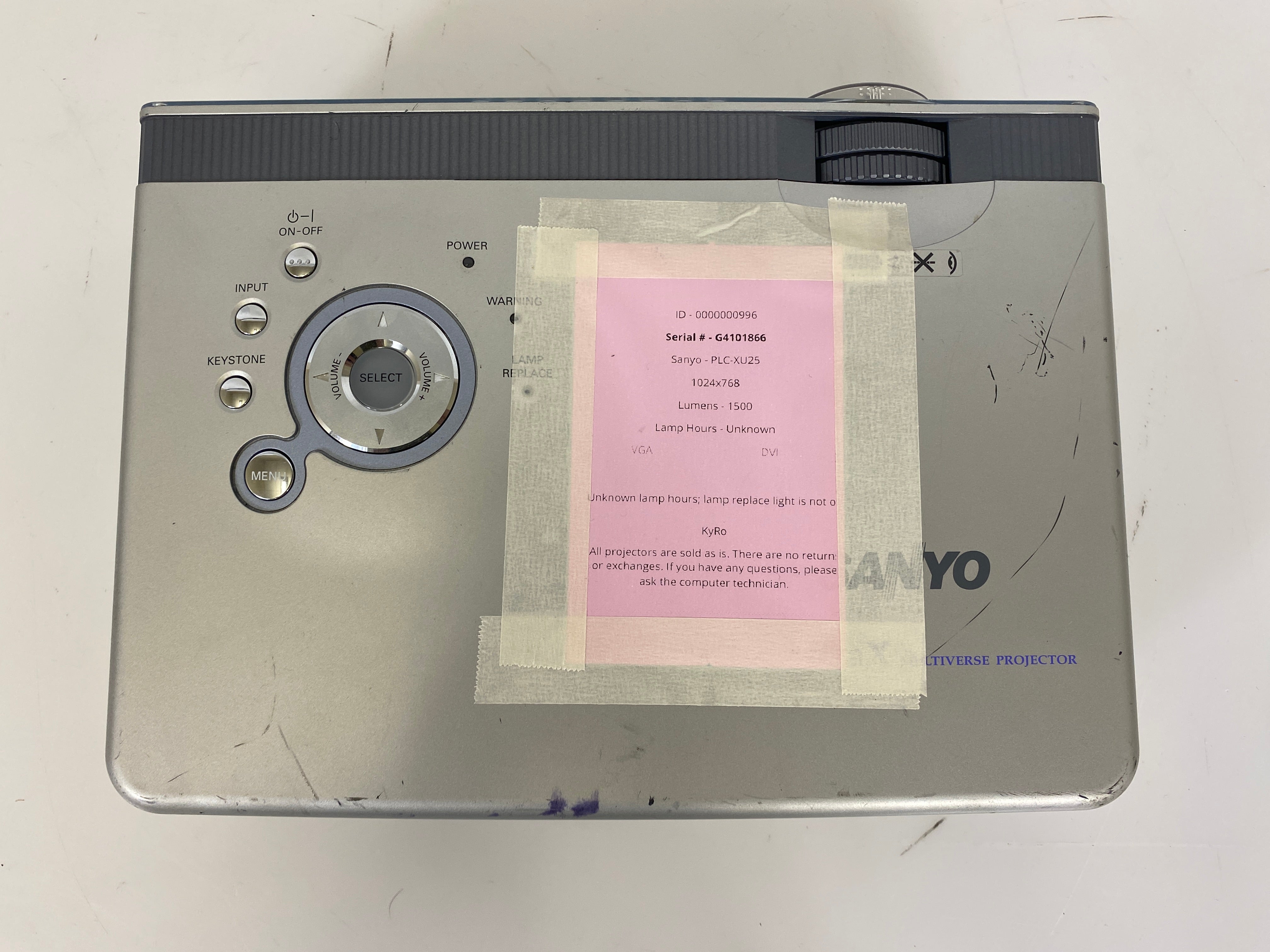 Sanyo PLC-XU25 Projector XGA Portable Projector