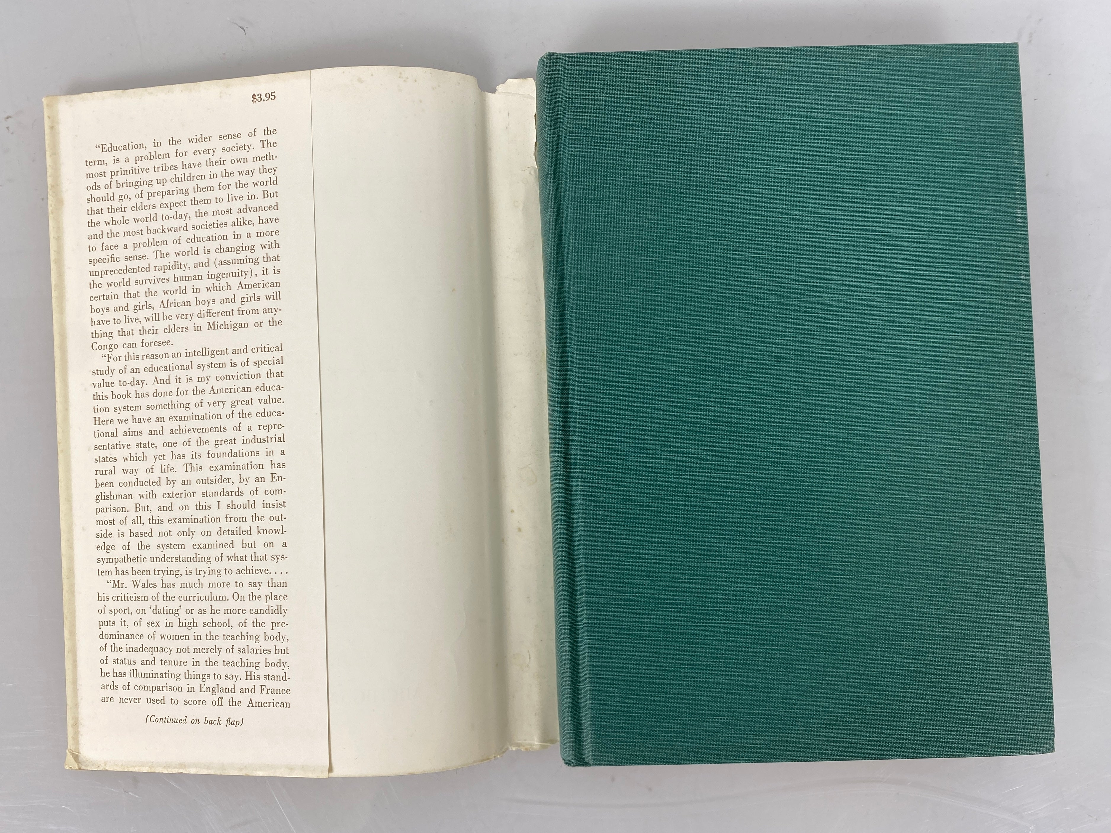 Schools of Democracy John Wales 1962 Secondary Education in the Midwest HCDJ