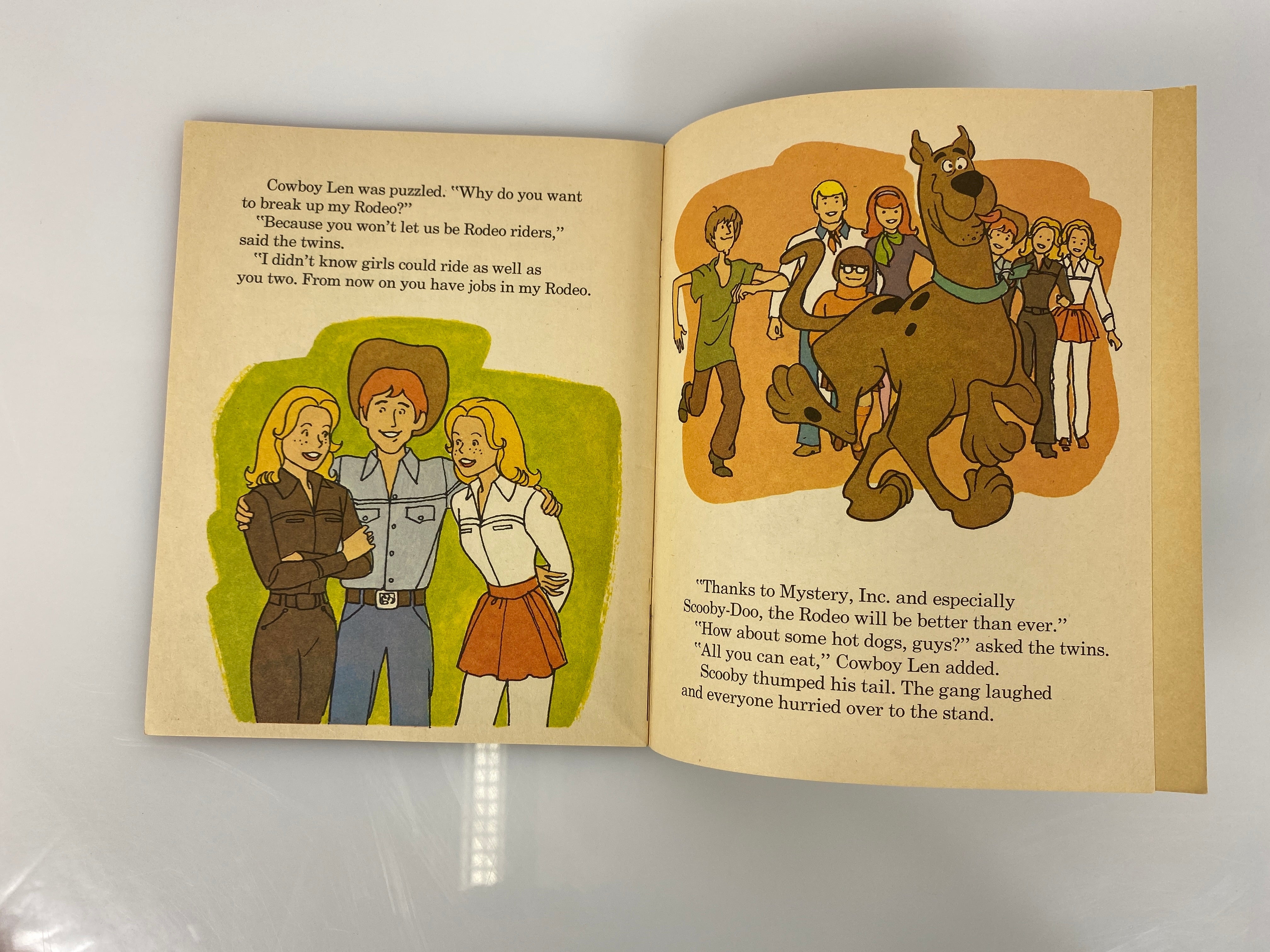 Scooby Doo and the Headless Horseman Rand McNally Children's Book 1976