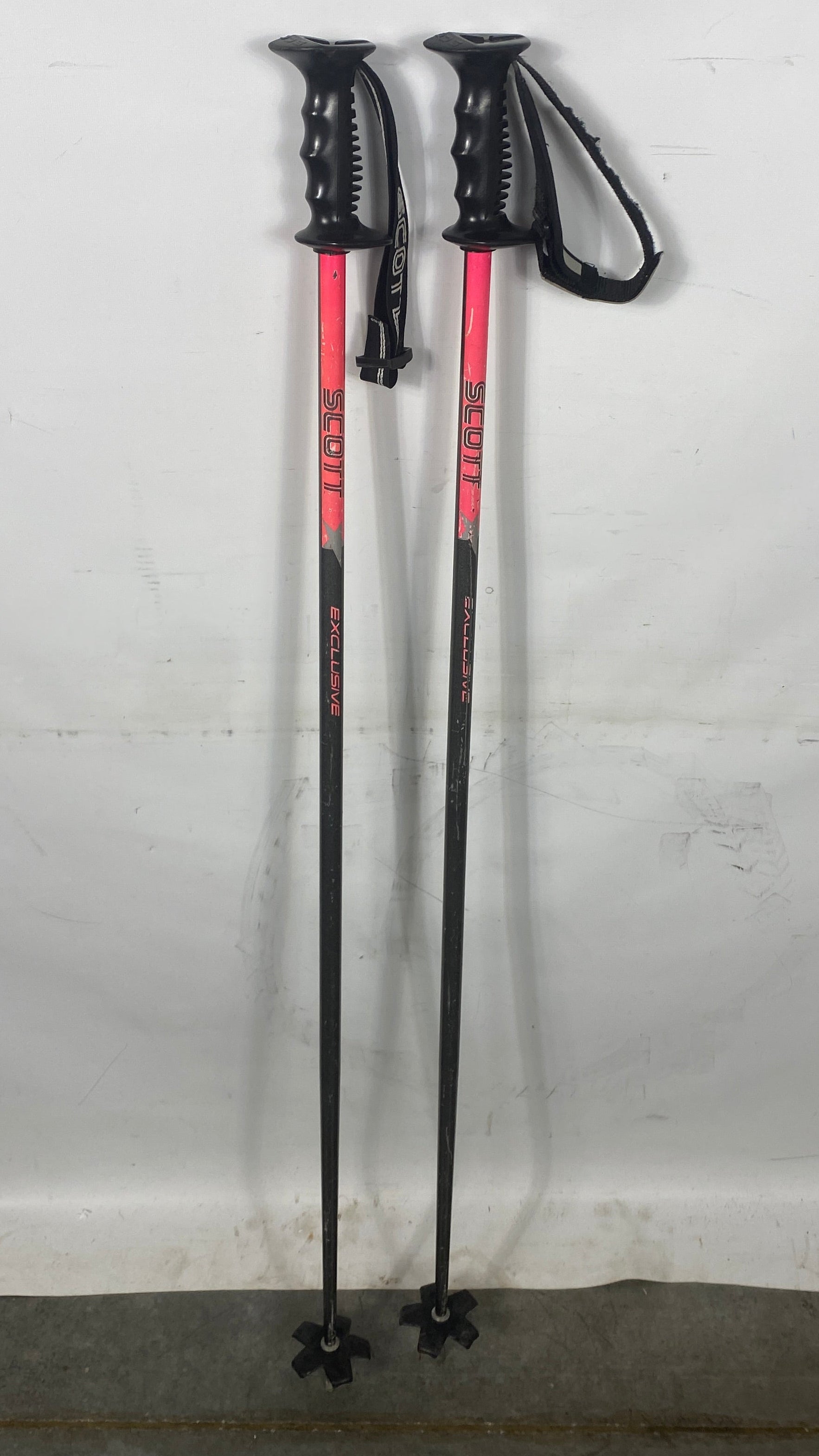 Scott Exclusive Pink and Black Ski Poles