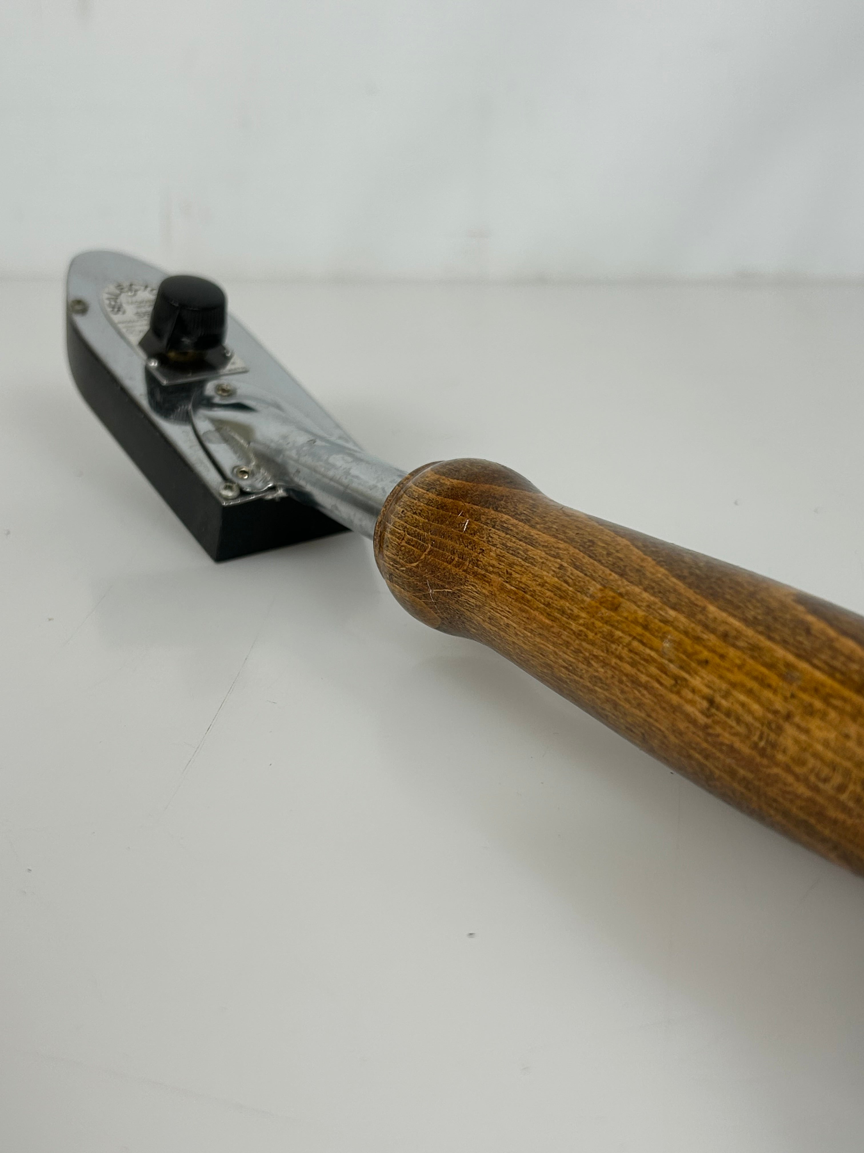 Sealector III Tacking Iron