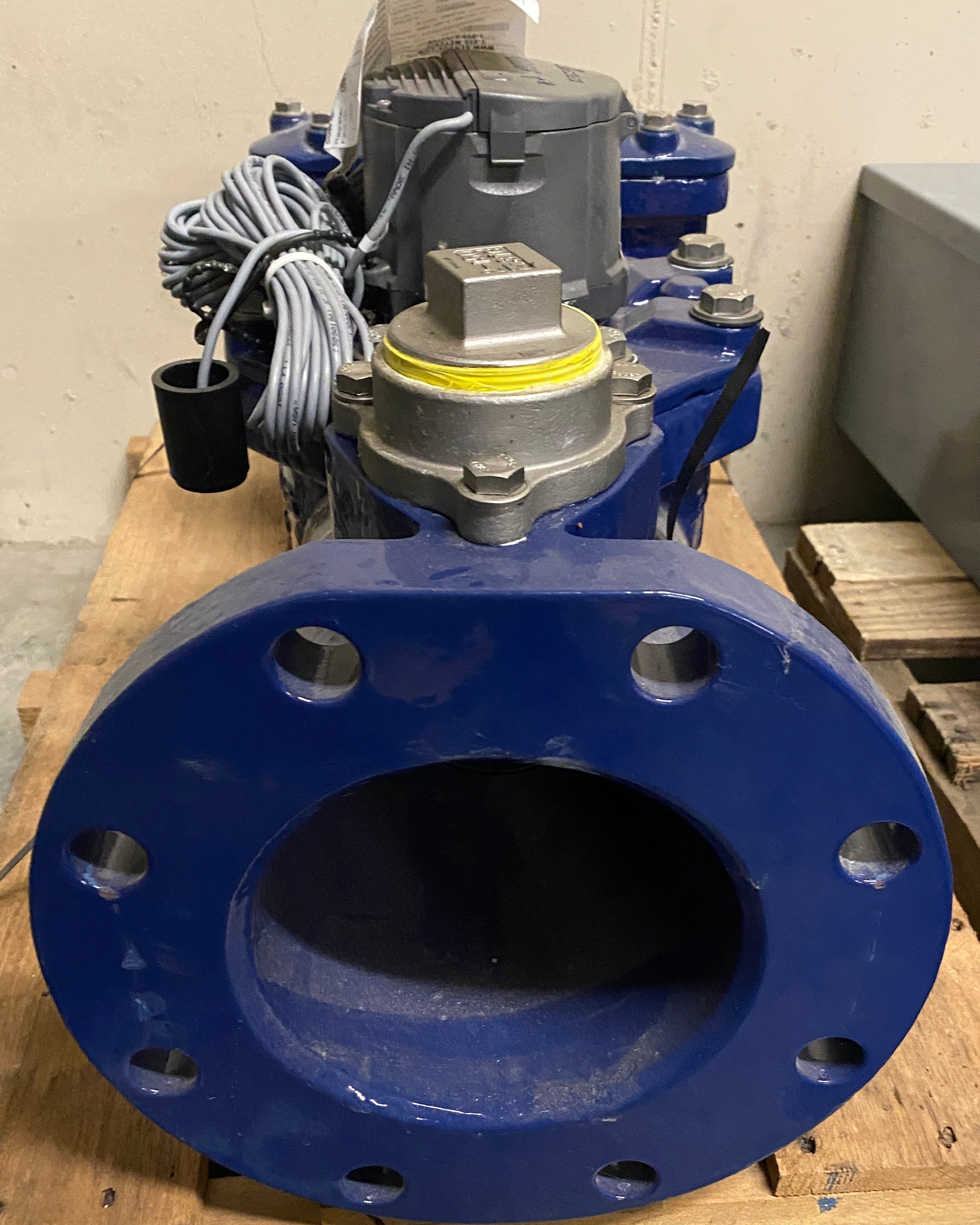 Sensus Blue Metal Water Meter
