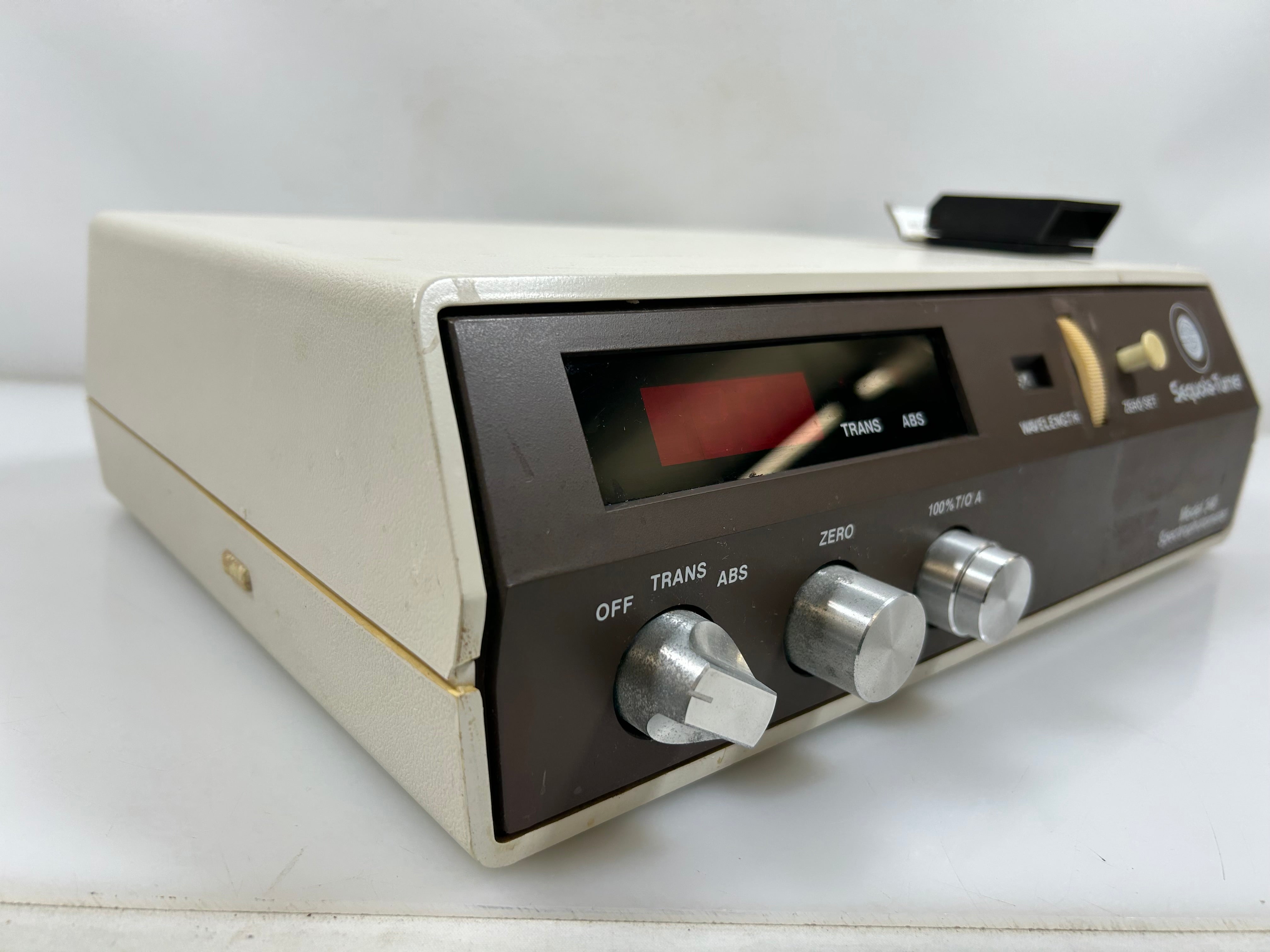Sequoia-Turner Model 340 Spectrophotometer *Untested*