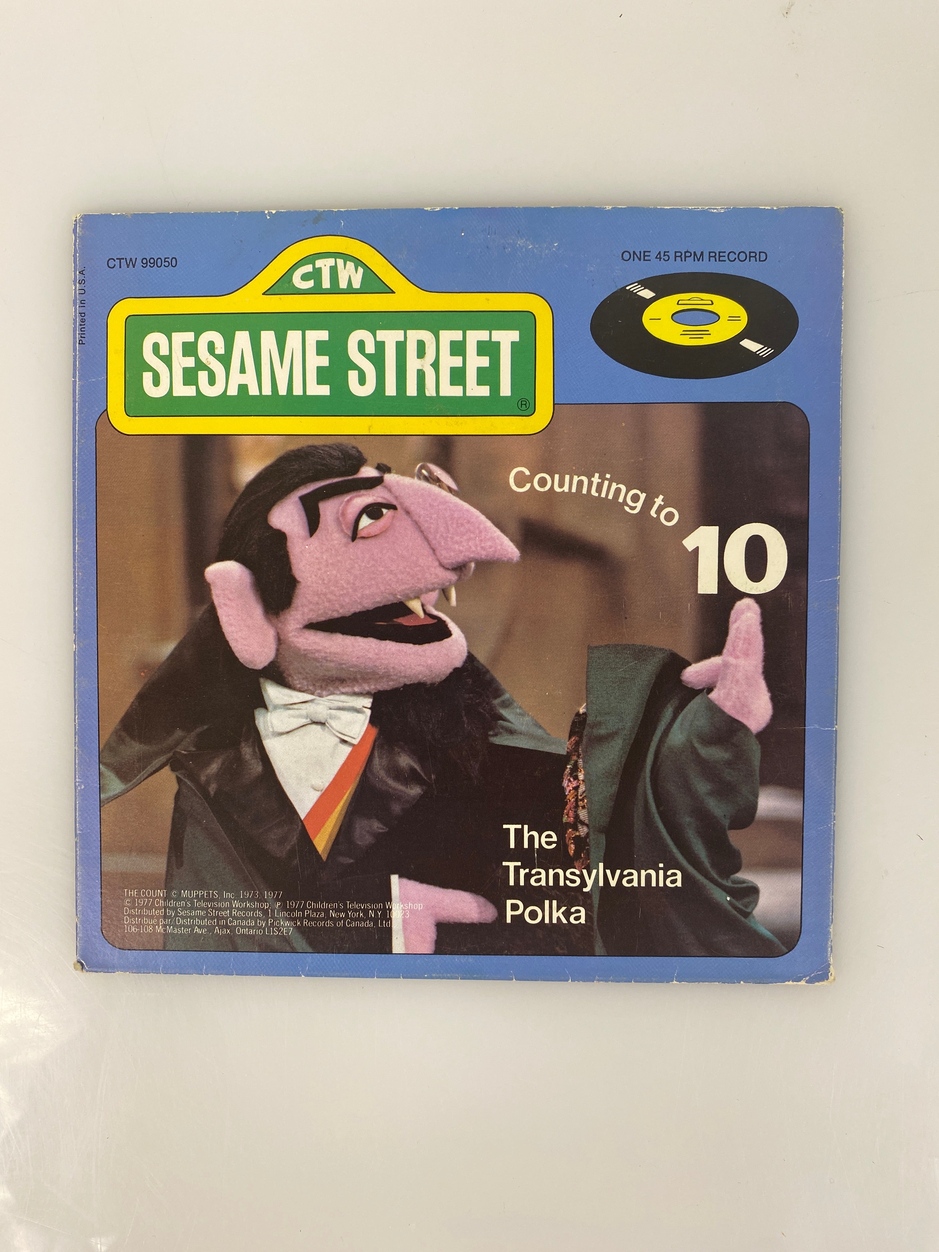 Sesame Street Count Transylvania Polka Vinyl Record 45 1977