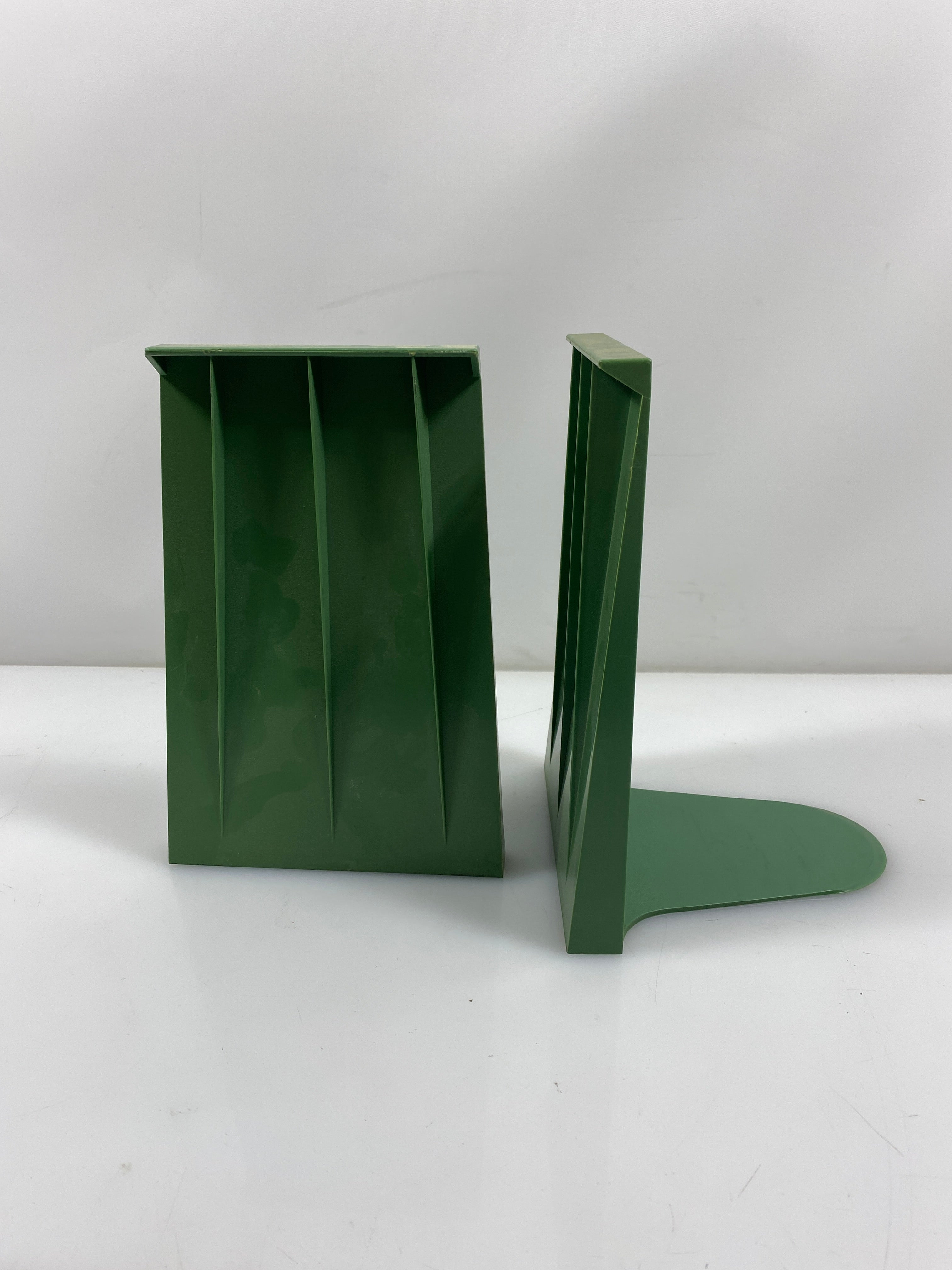 Set of 2 Bro-Dart Vintage Green Plastic Bookends