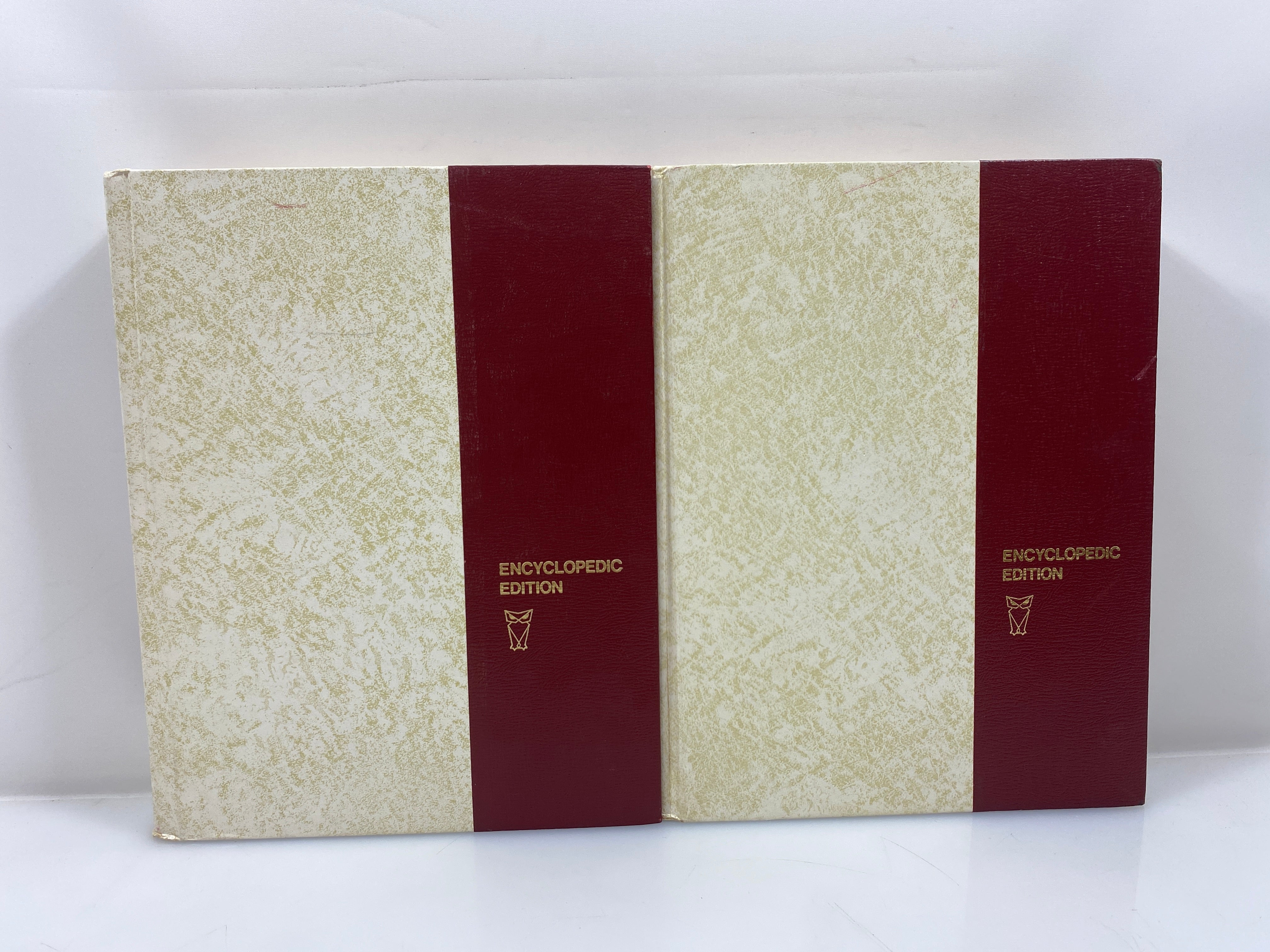 Set of 2: The Lexicon Webster Dictionary Encyclopedic Edition 1983 HC