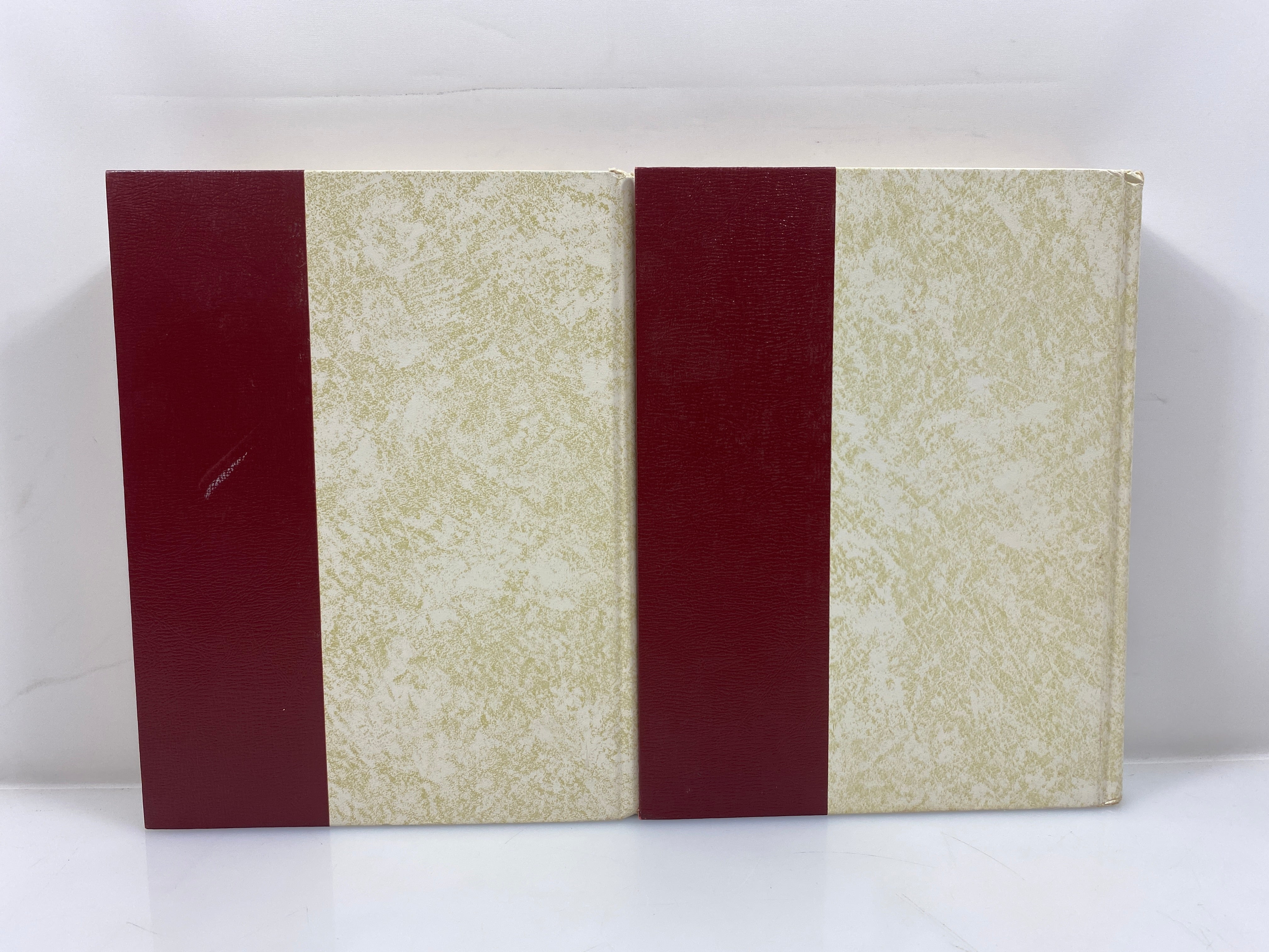 Set of 2: The Lexicon Webster Dictionary Encyclopedic Edition 1983 HC