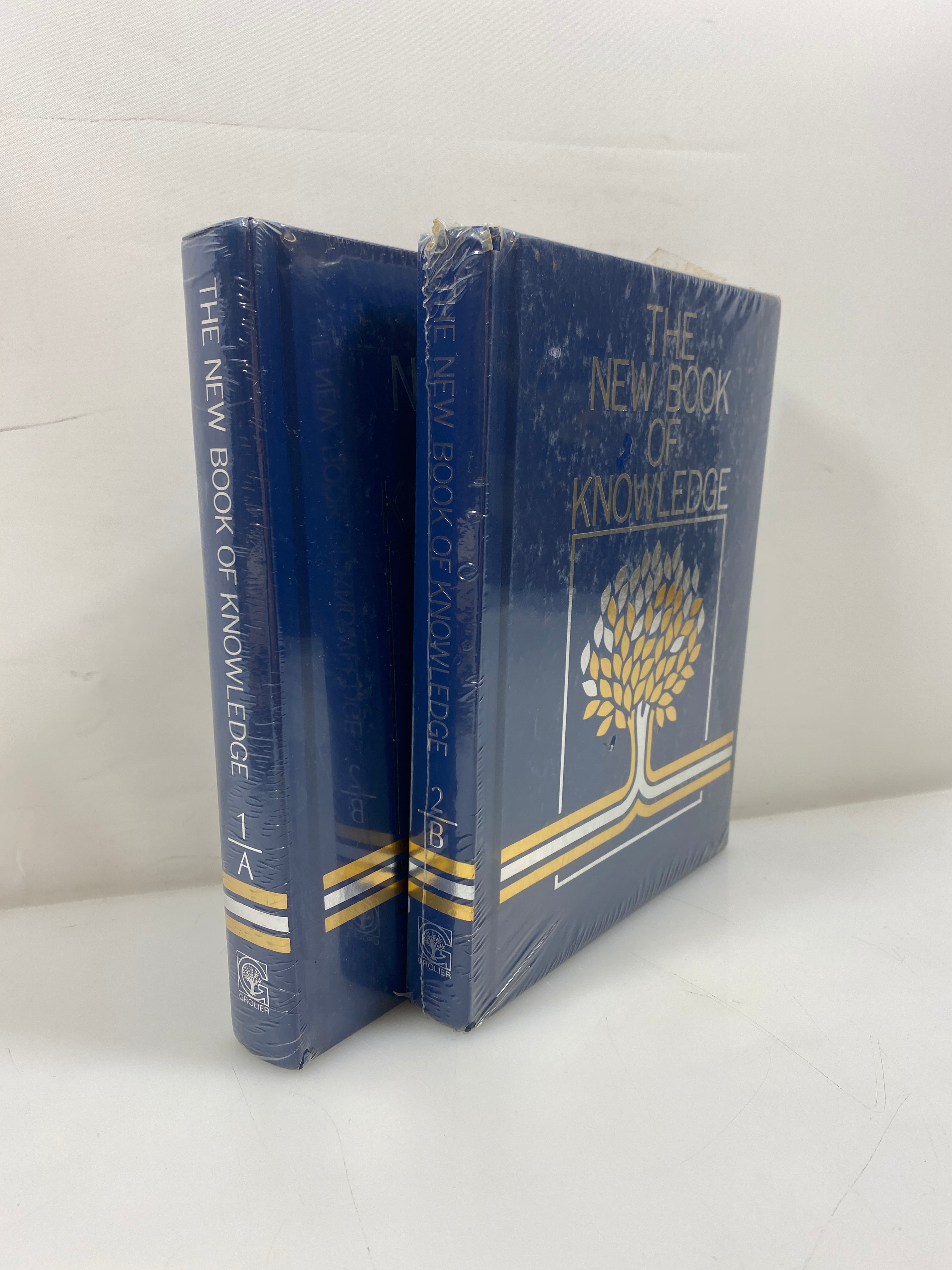 Set of 2 The New Book of Knowledge 1-2 HC