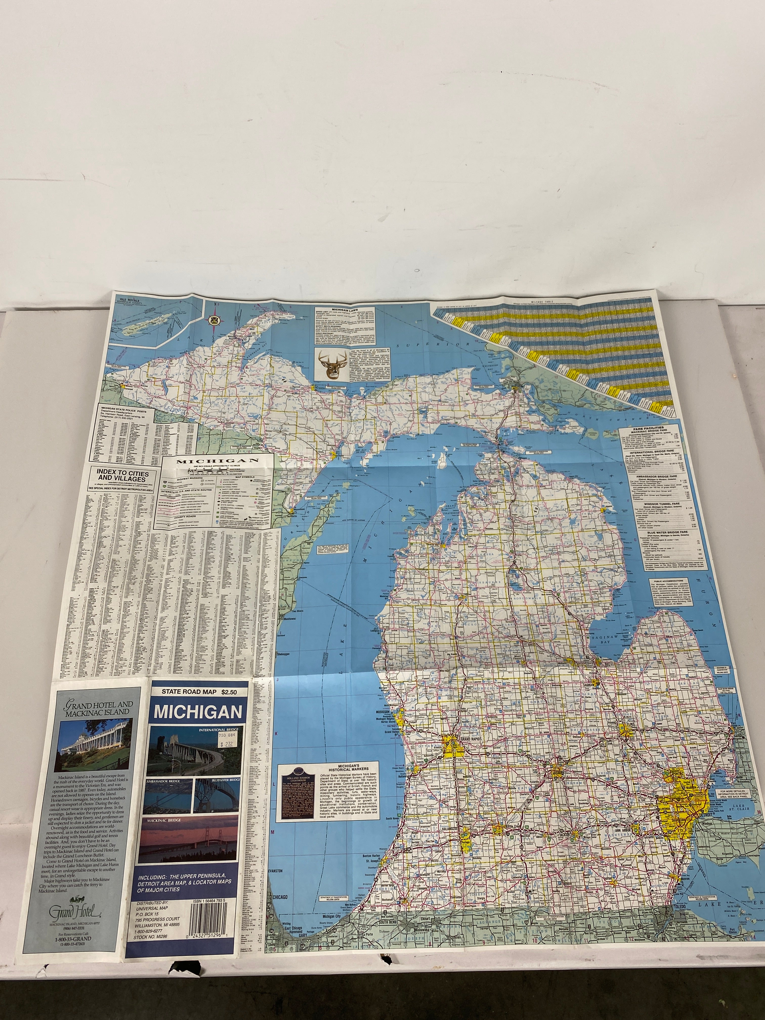 Set of 3 Michigan & Lansing Maps Universal Maps