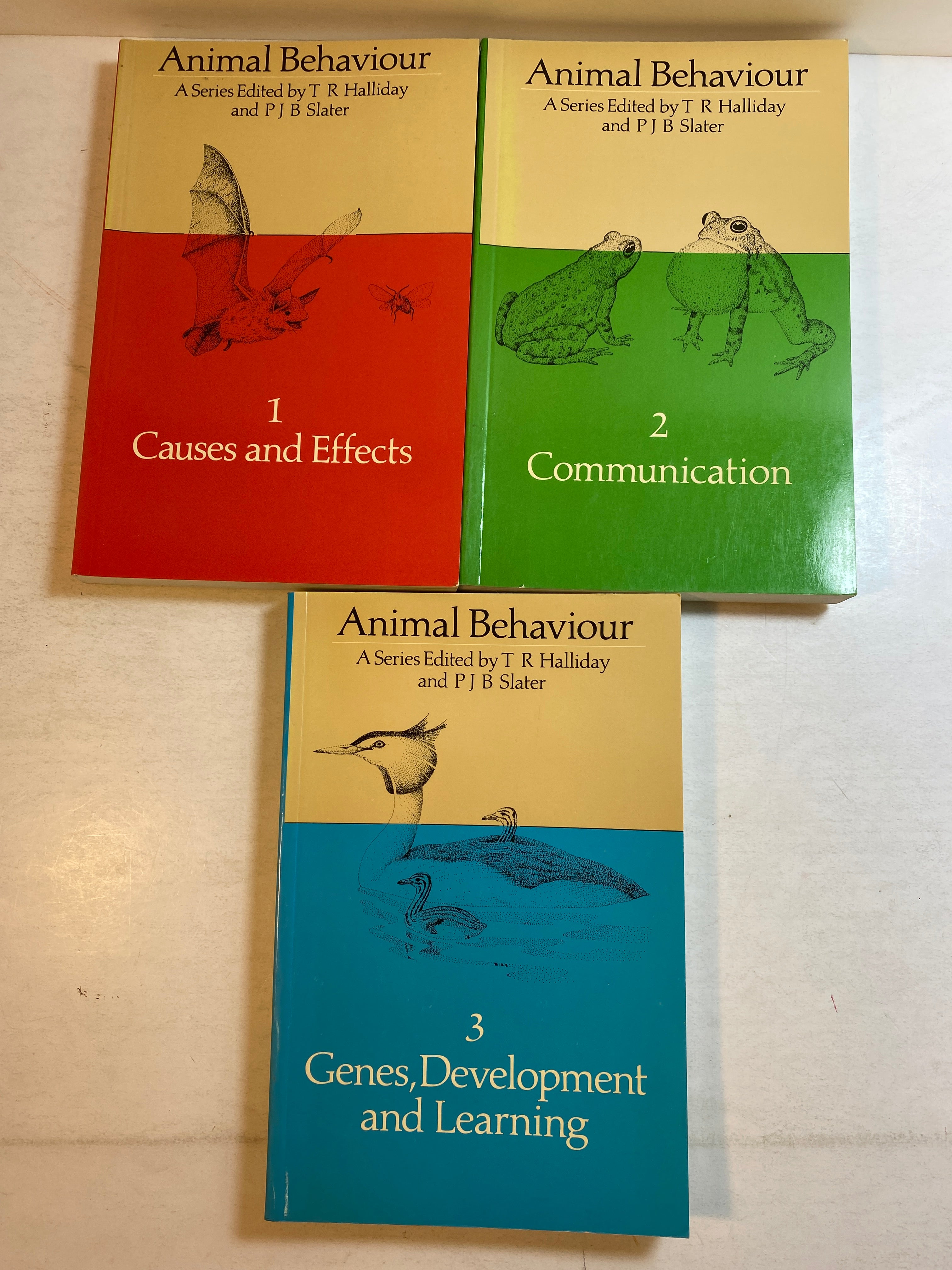 Set of 3 Volumes Animal Behavior Halliday and Slater SC 1983