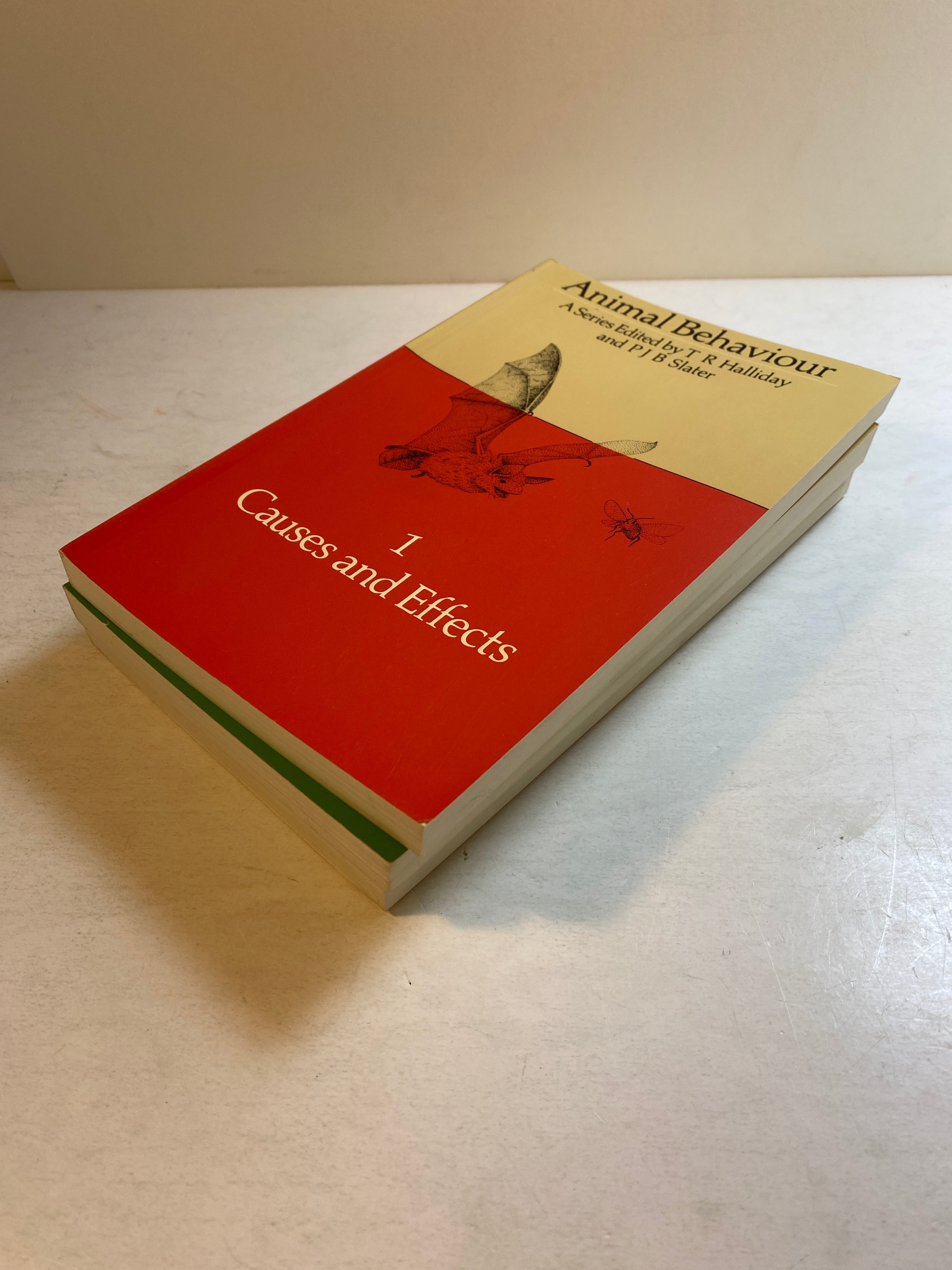 Set of 3 Volumes Animal Behavior Halliday and Slater SC 1983