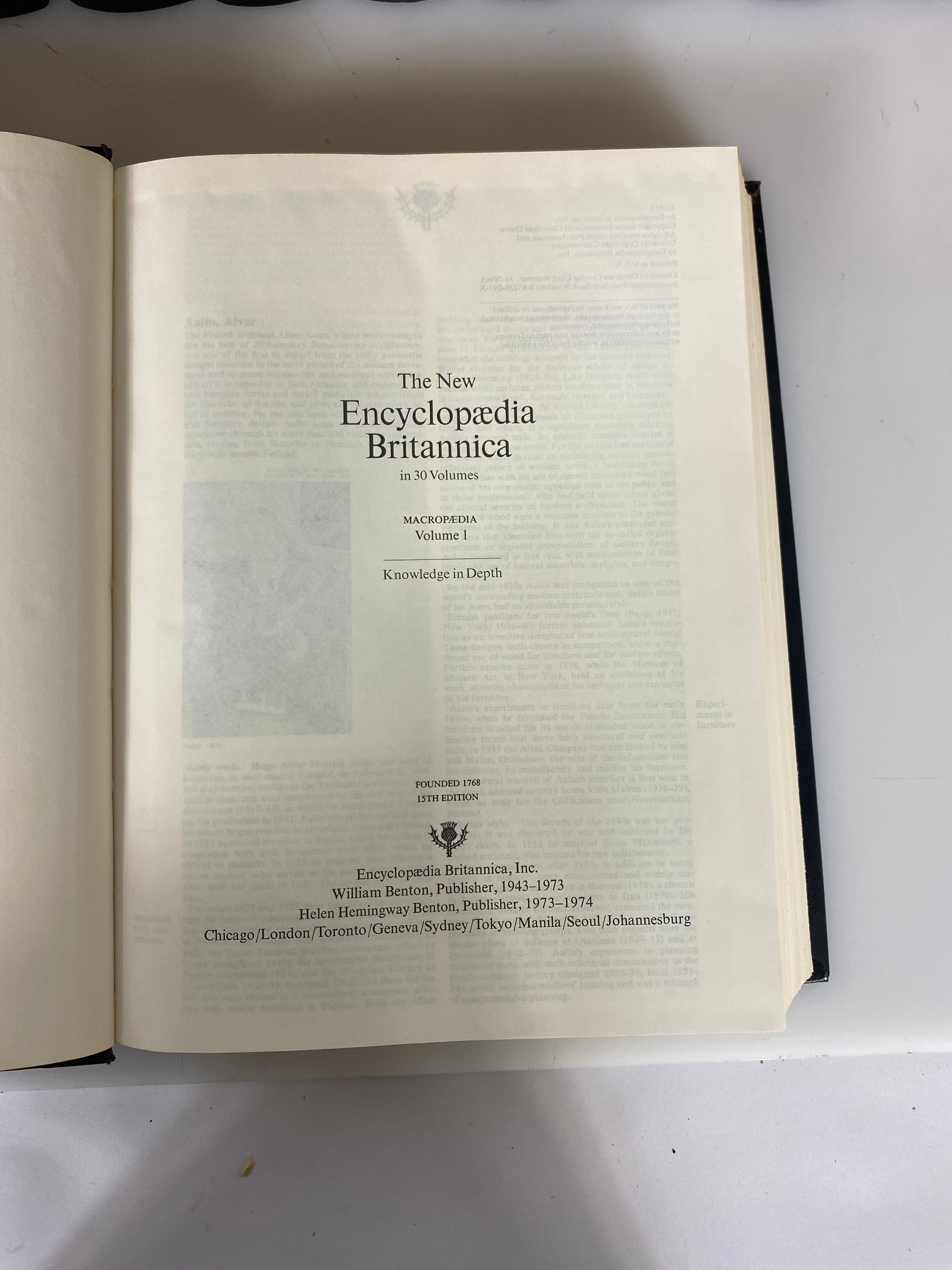 Set of 30 Encyclopedia Britannica Macro/Micropaedia 1975 HC